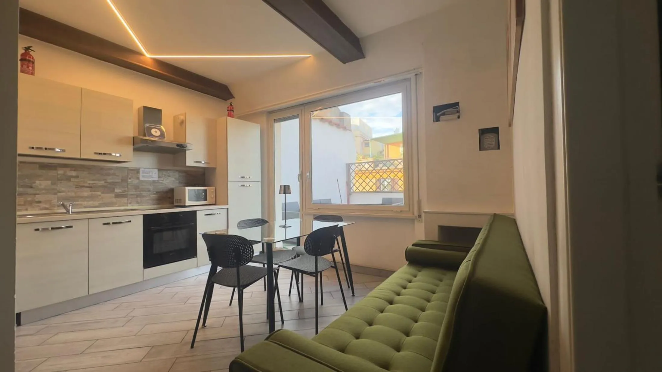 Rome Apartment with terrace Autonomous