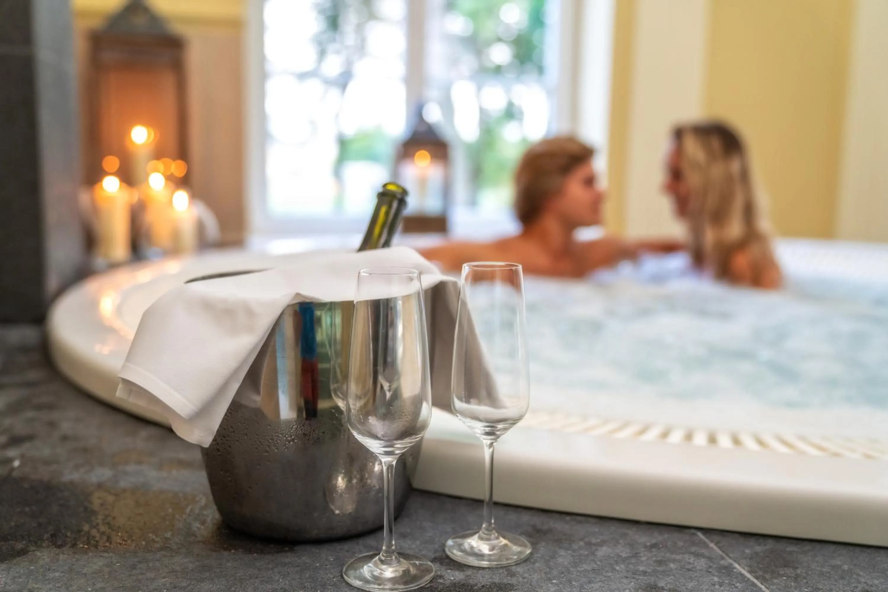 Hot Tub in Hotel Pałac Alexandrinum