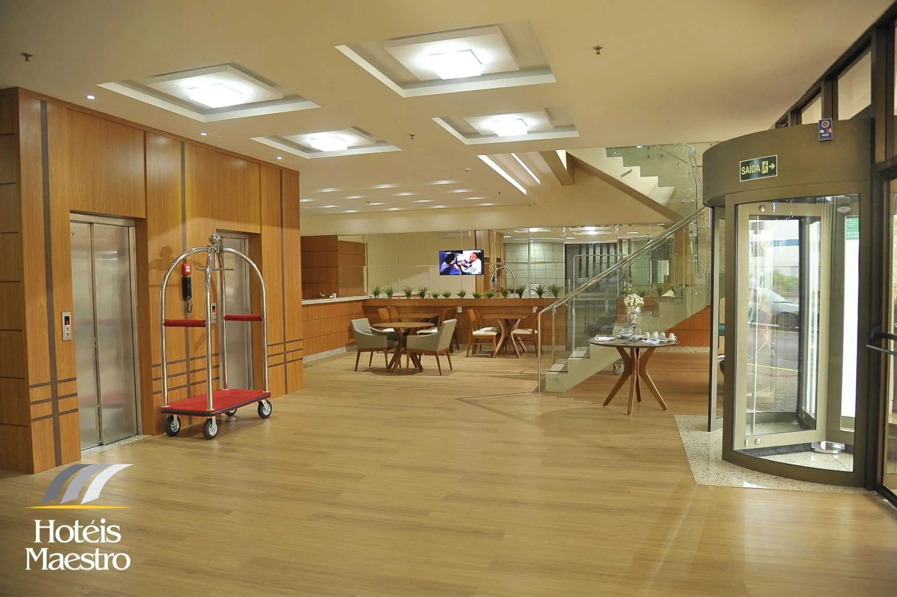Lobby or reception in Hotel Maestro Premium Cascavel