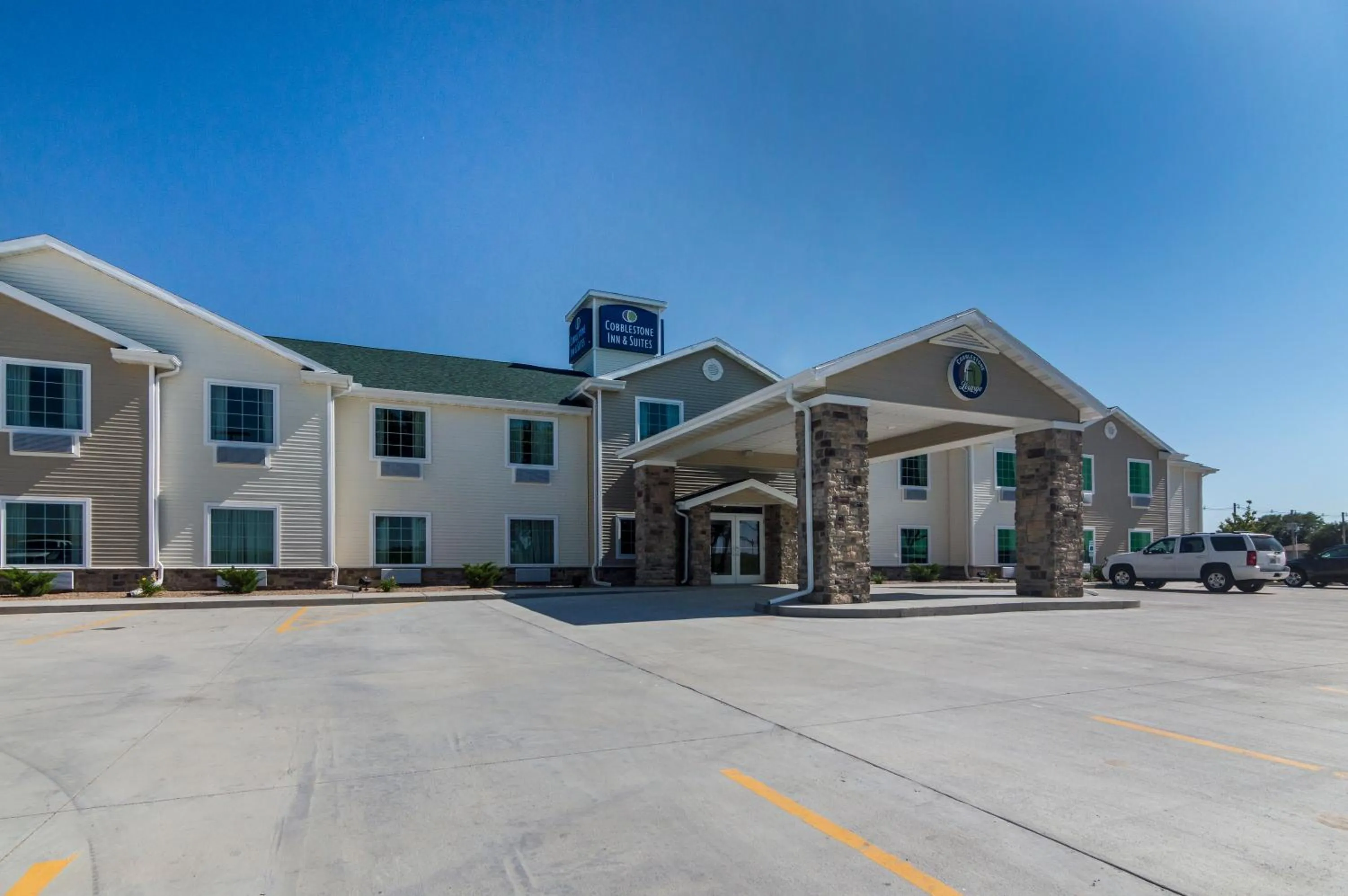 Facade/entrance in Cobblestone Inn & Suites - Lakin