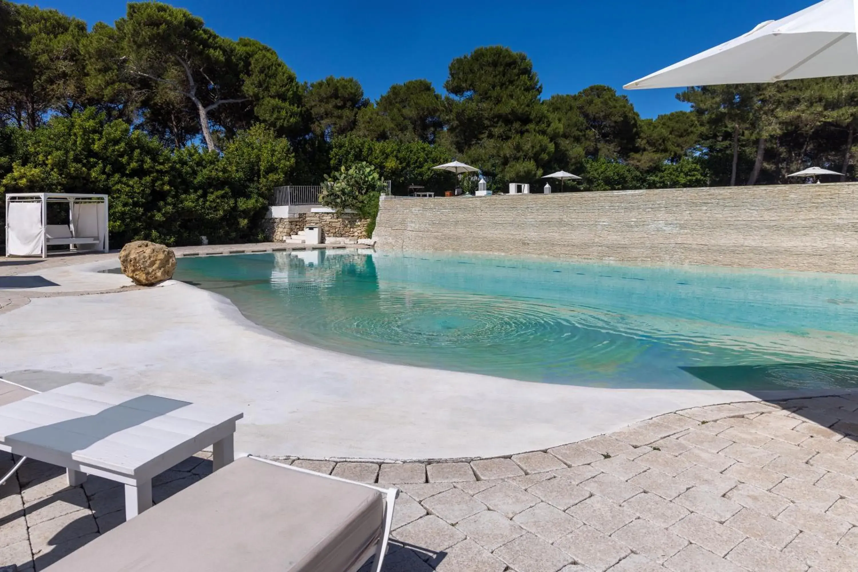 Swimming pool in Baglioni Masseria Muzza Resort & Spa Swimming pool in Baglioni Masseria Muzza Resort & Spa