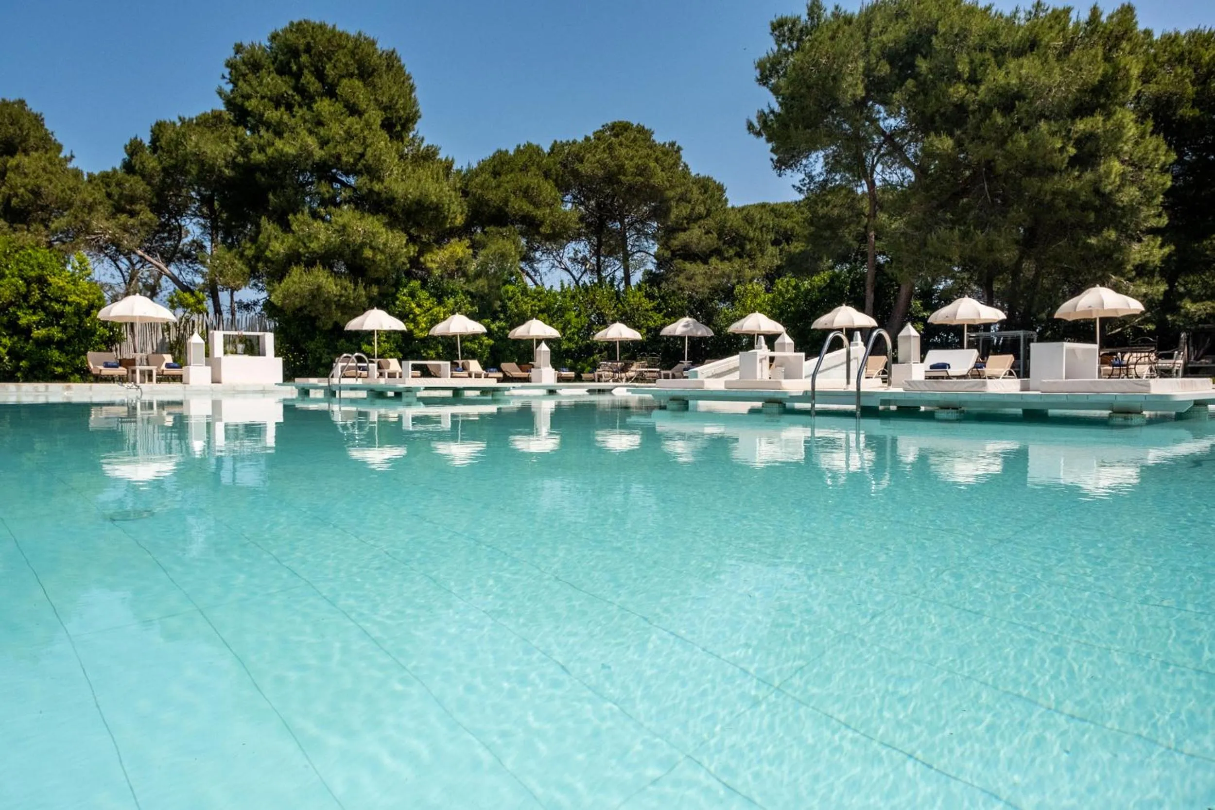 Pool view in Baglioni Masseria Muzza Resort & Spa