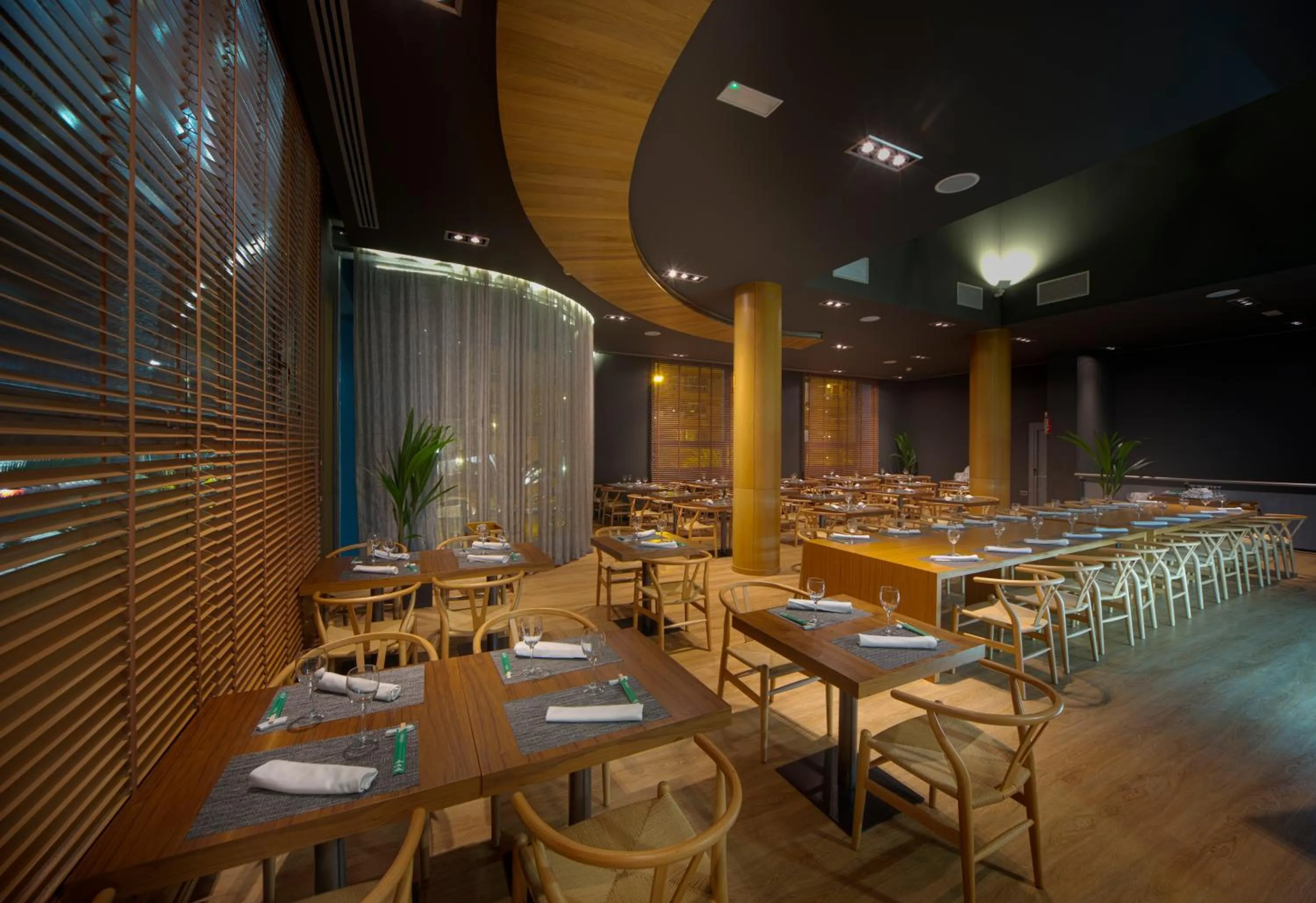 Restaurant/places to eat in Protur Roquetas Hotel & Spa