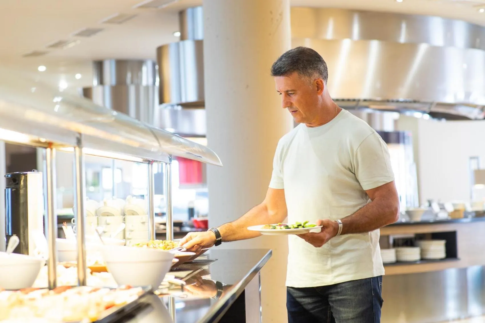 Restaurant/places to eat in Protur Roquetas Hotel & Spa