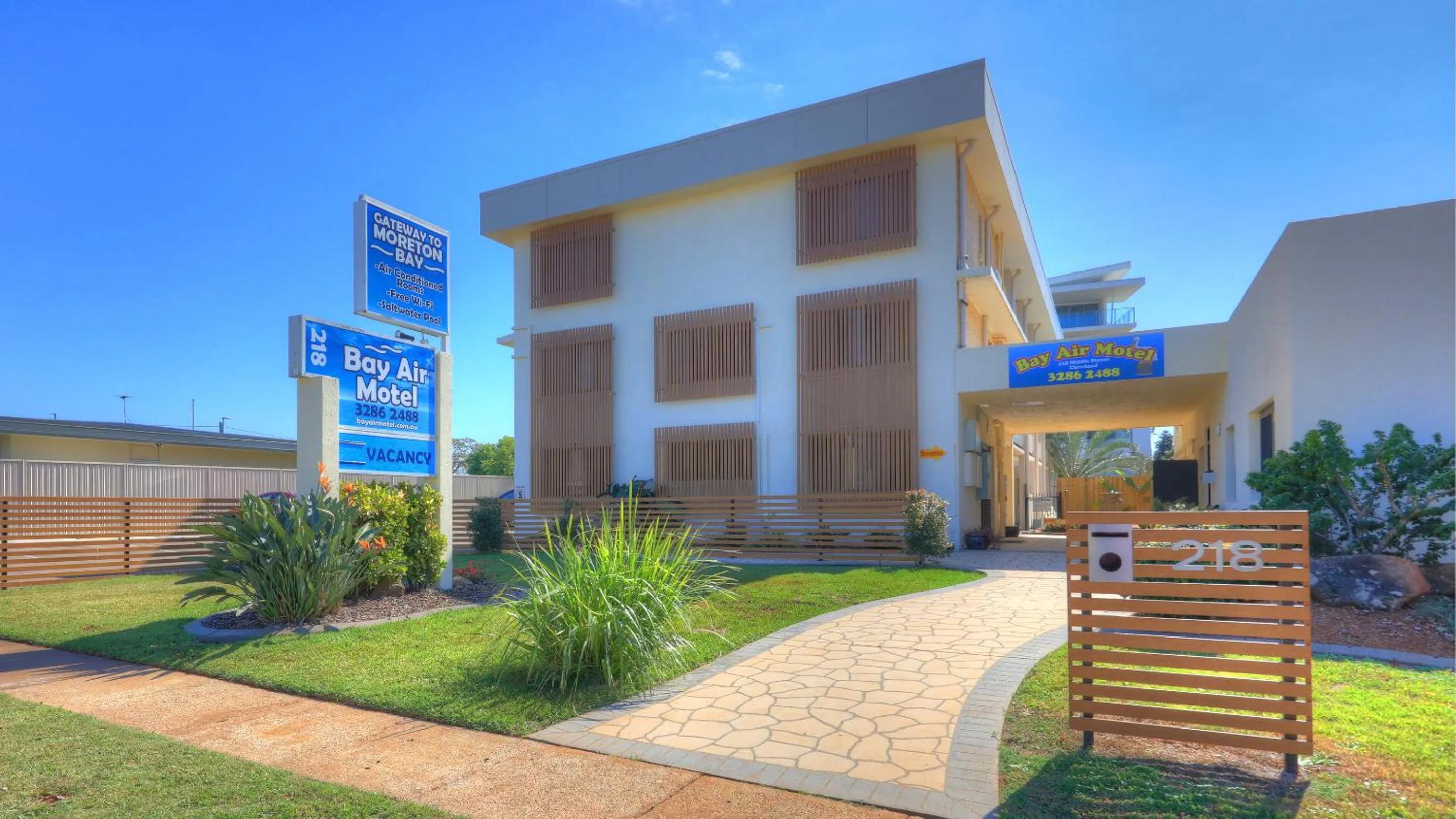 Property building in Bay Air Motel