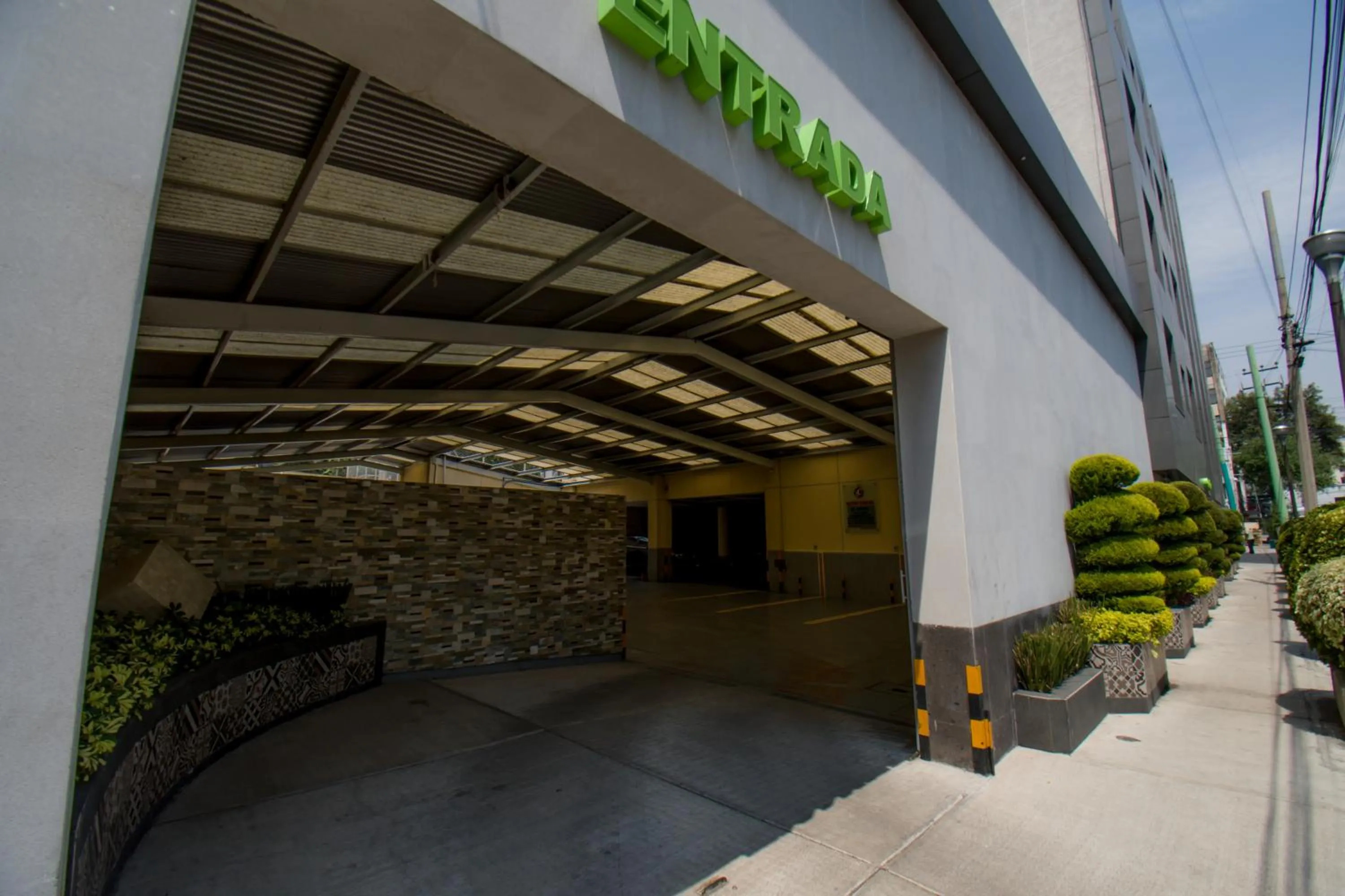 Facade/entrance in Hotel Catalina