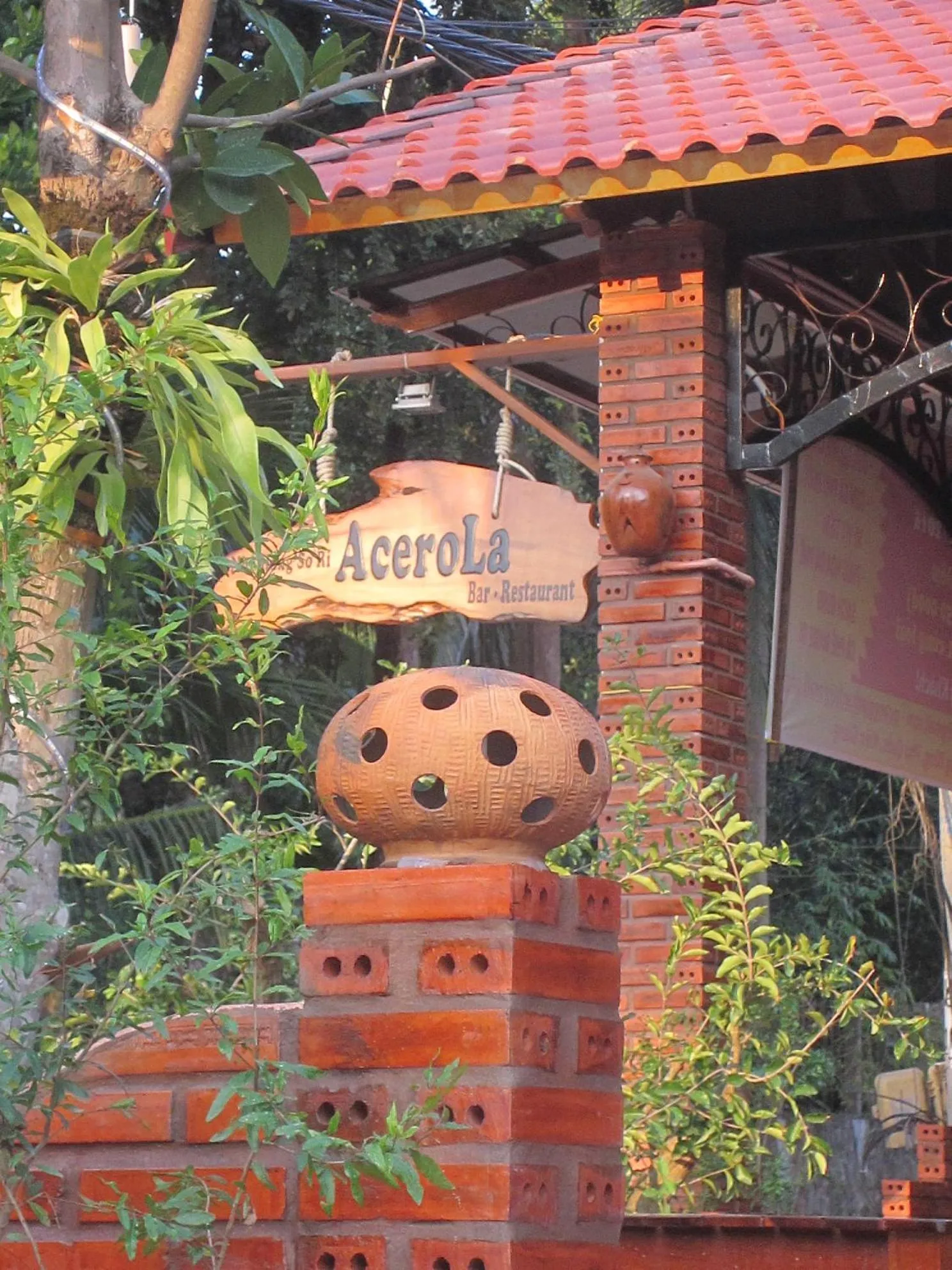 Restaurant/places to eat in Gia Thanh Phu Quoc Guest House