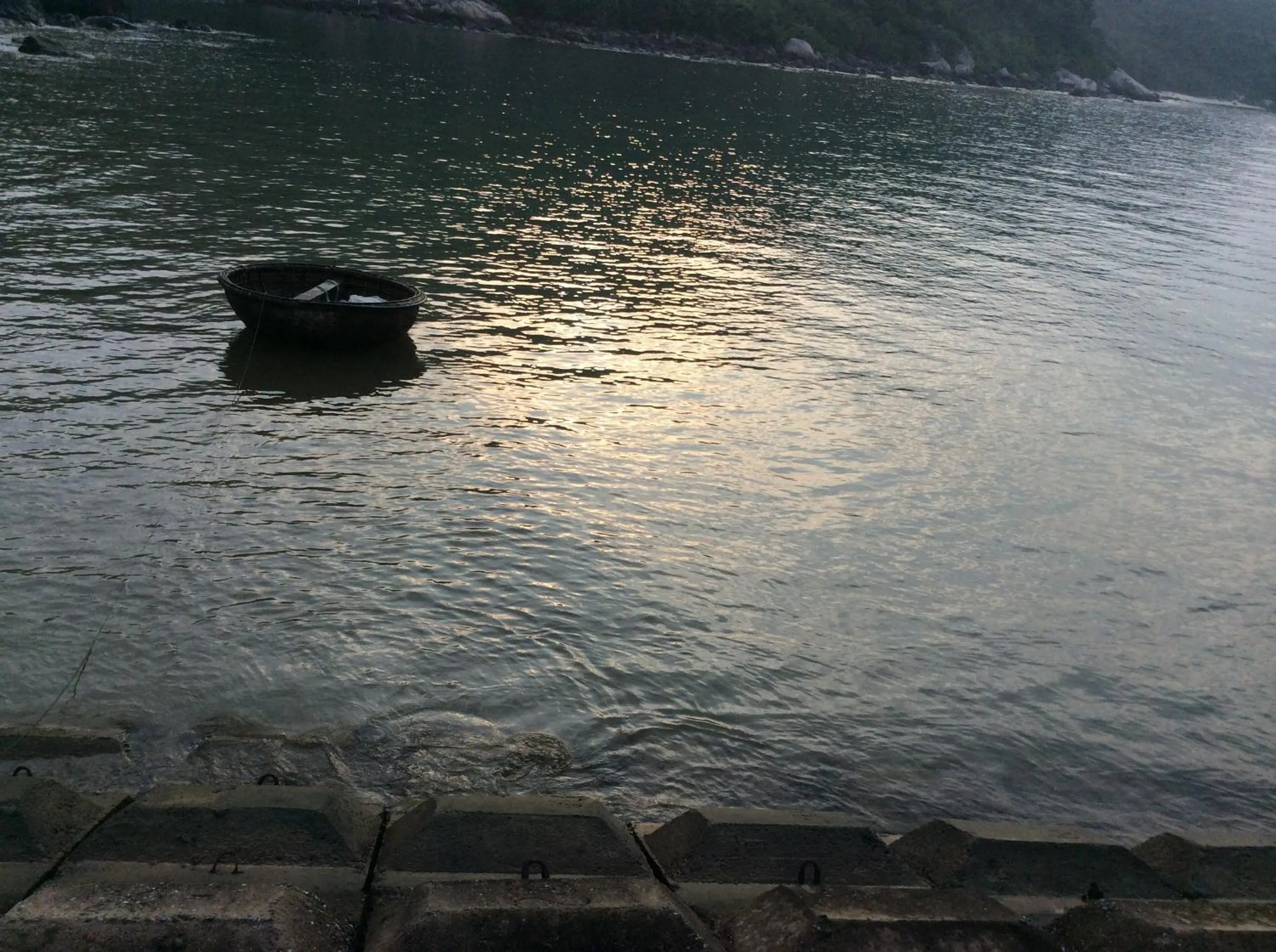 Beach in Cham Island Smiles Homestay