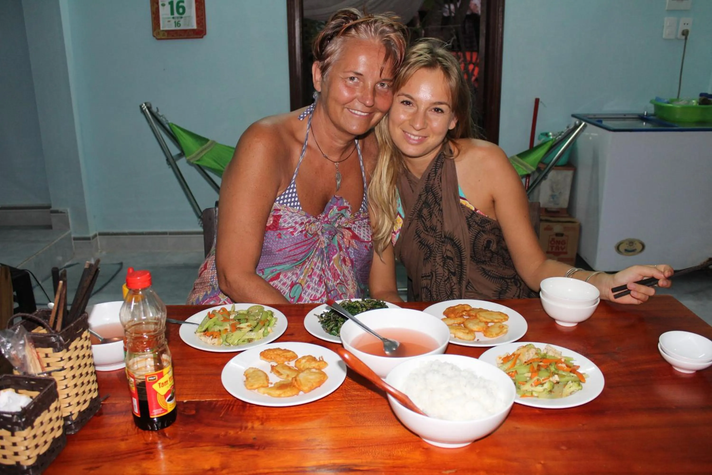 Lunch in Cham Island Smiles Homestay
