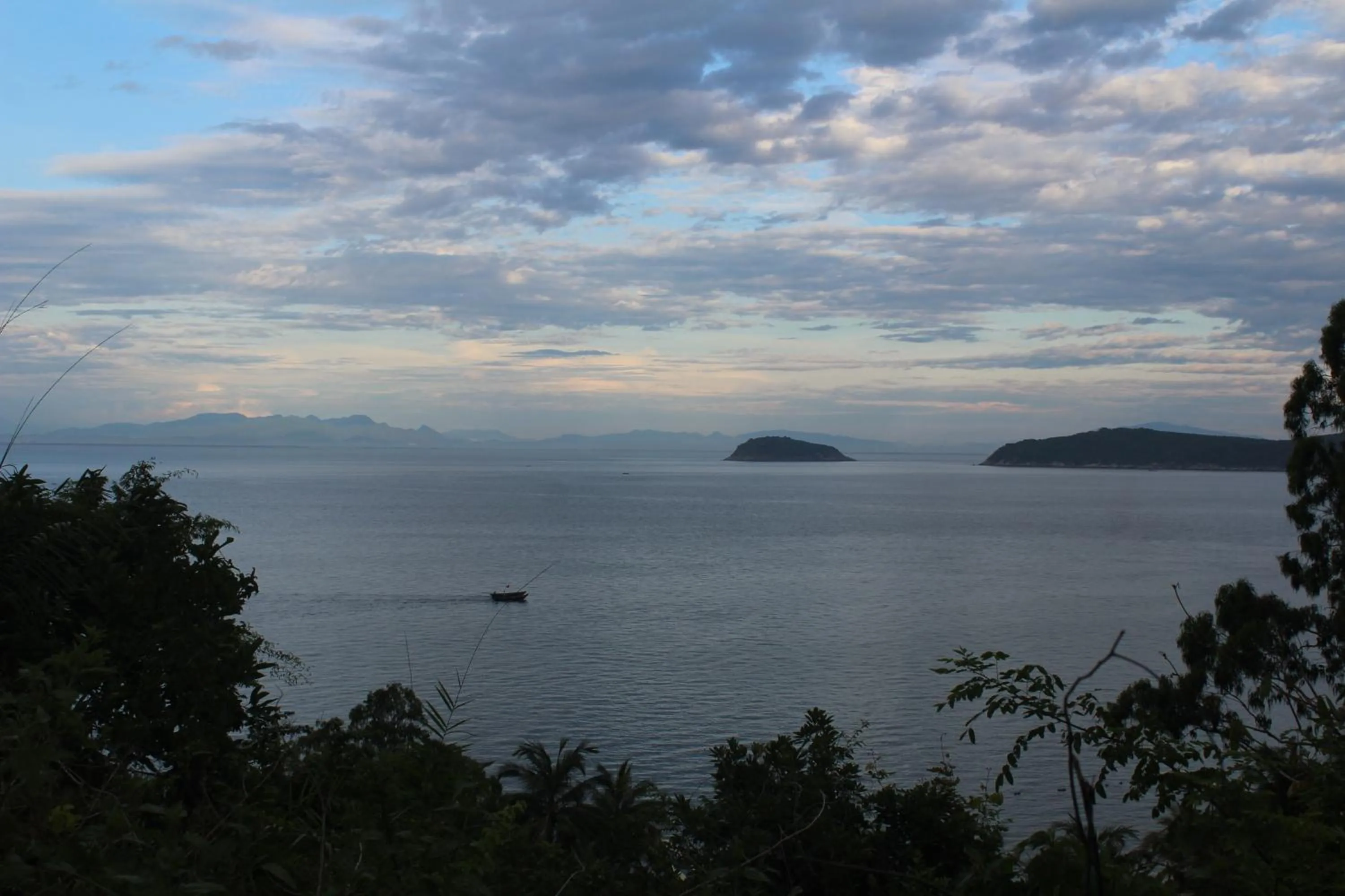 Sunset in Cham Island Smiles Homestay