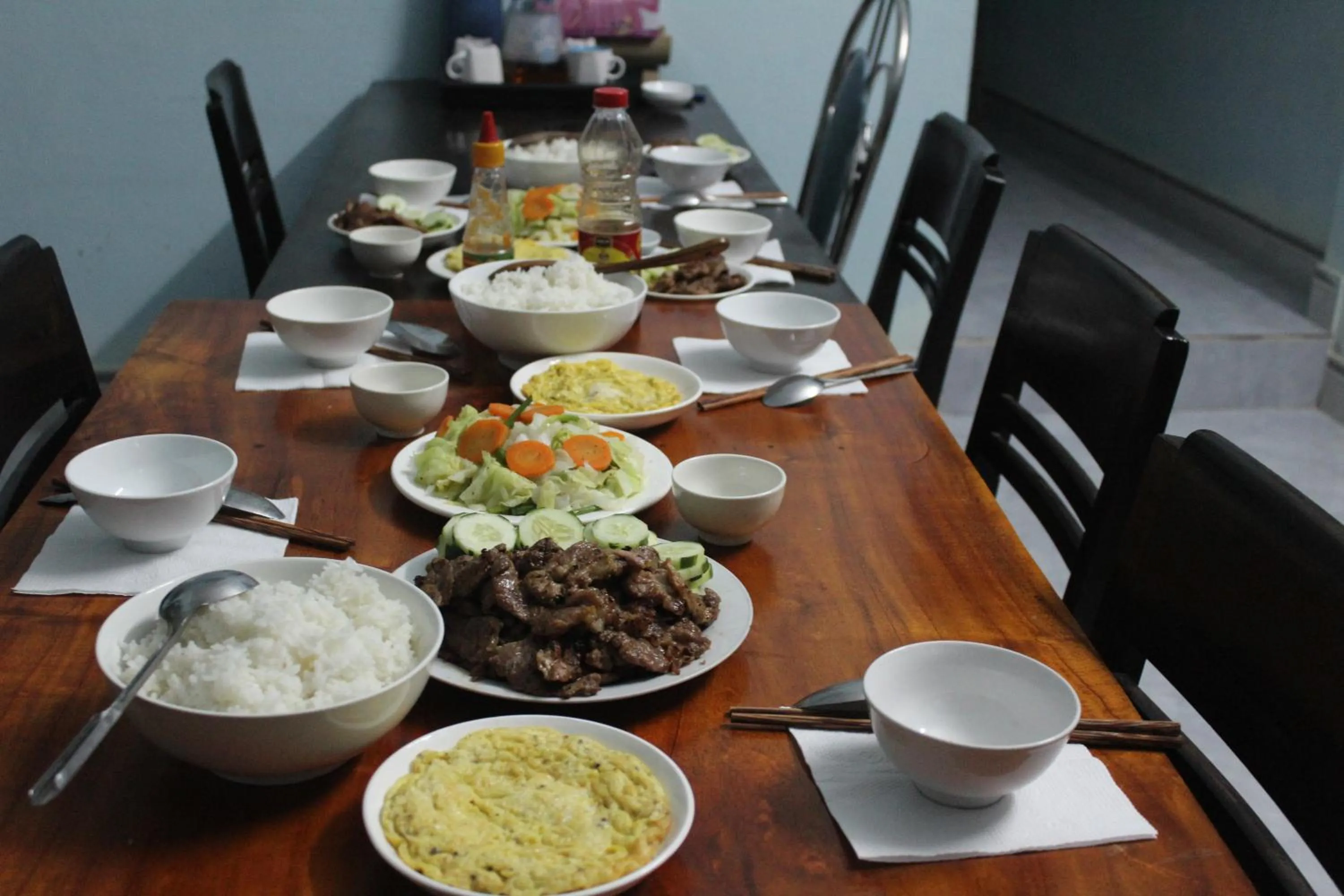Restaurant/places to eat in Cham Island Smiles Homestay