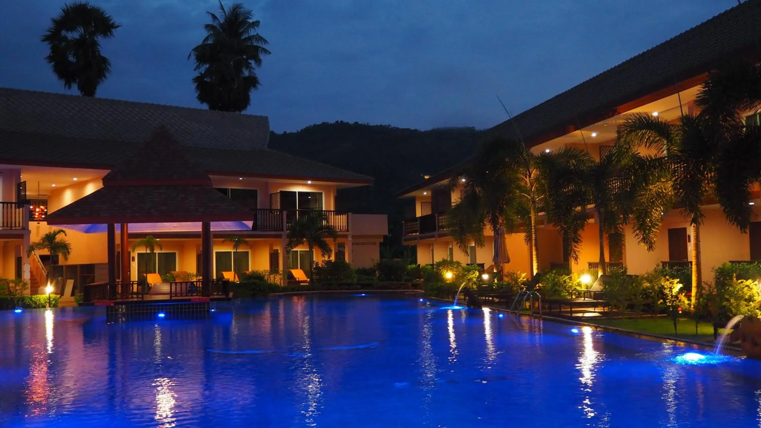 Pool view in Chivatara Resort Bang Tao Beach Phuket - SHA Pool view in Chivatara Resort Bang Tao Beach Phuket - SHA