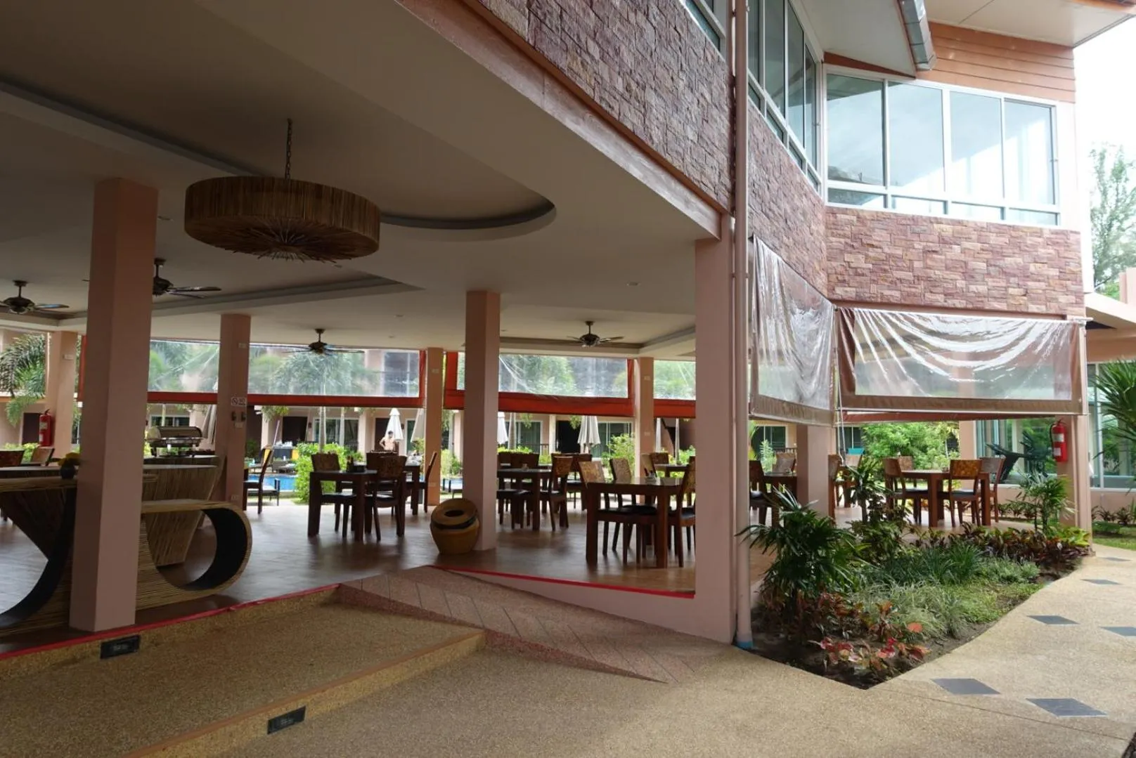 Restaurant/places to eat in Chivatara Resort Bang Tao Beach Phuket - SHA