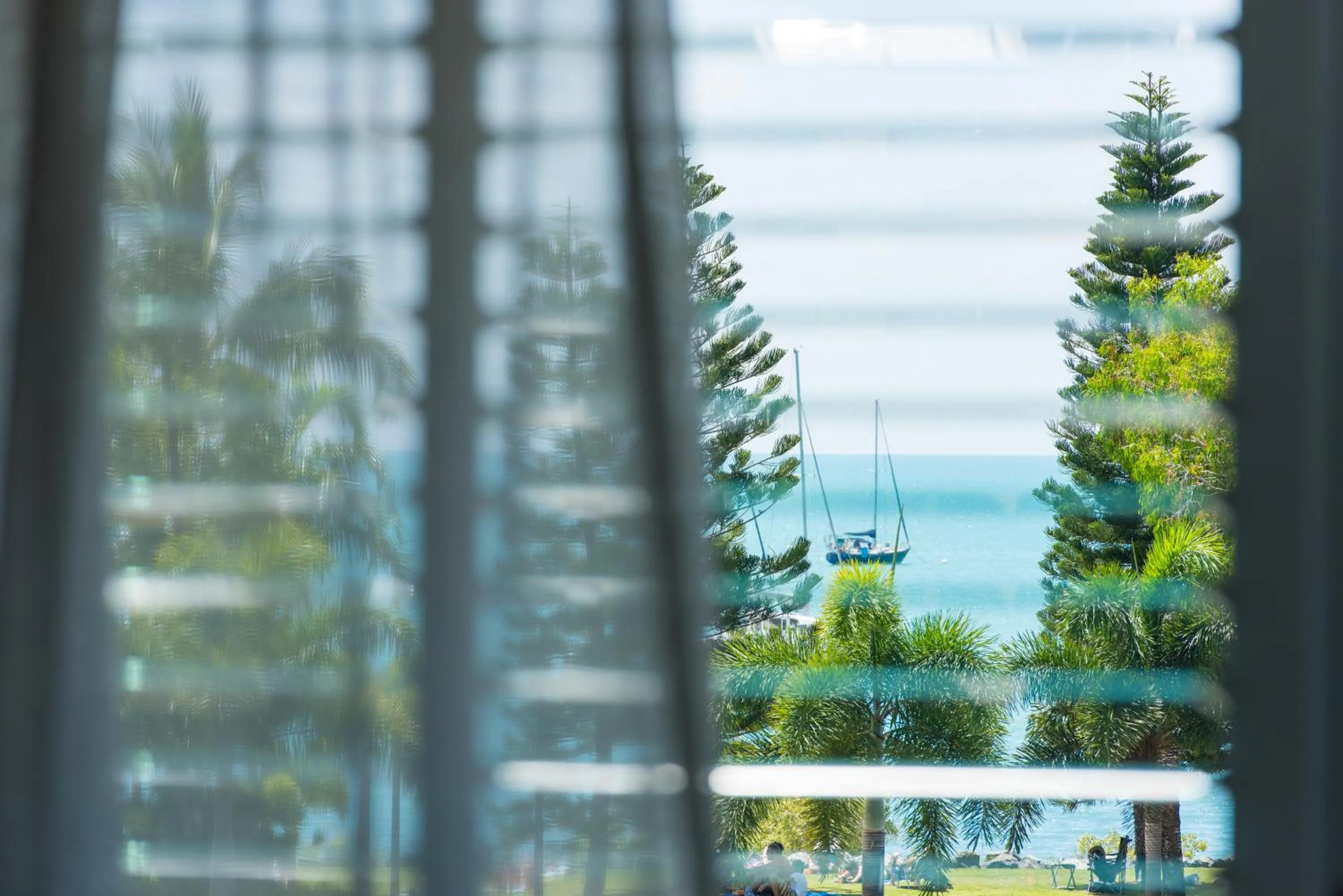 Day in Heart Hotel and Gallery Whitsundays