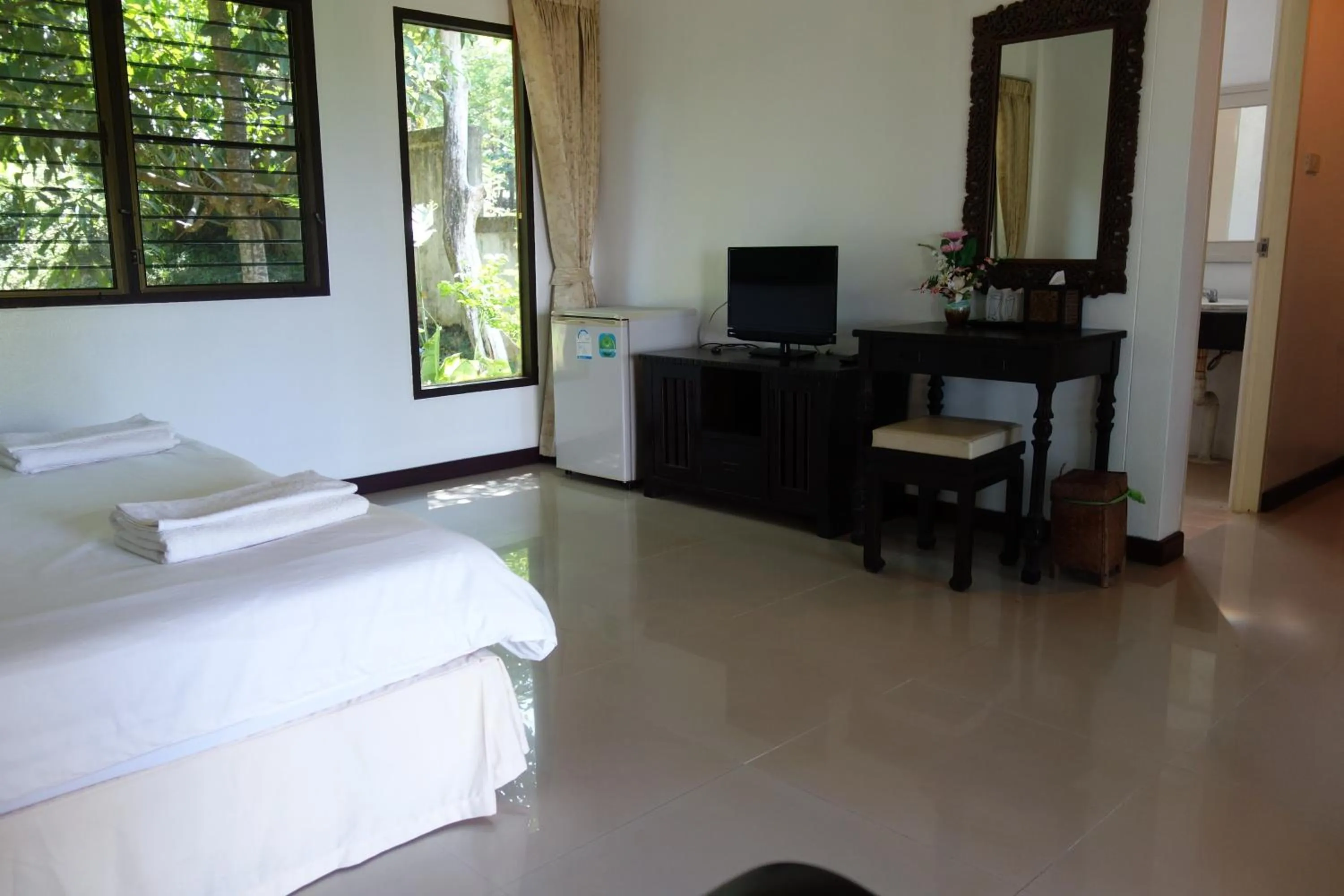 Property building, Bed in Khaolak Hillside Villa