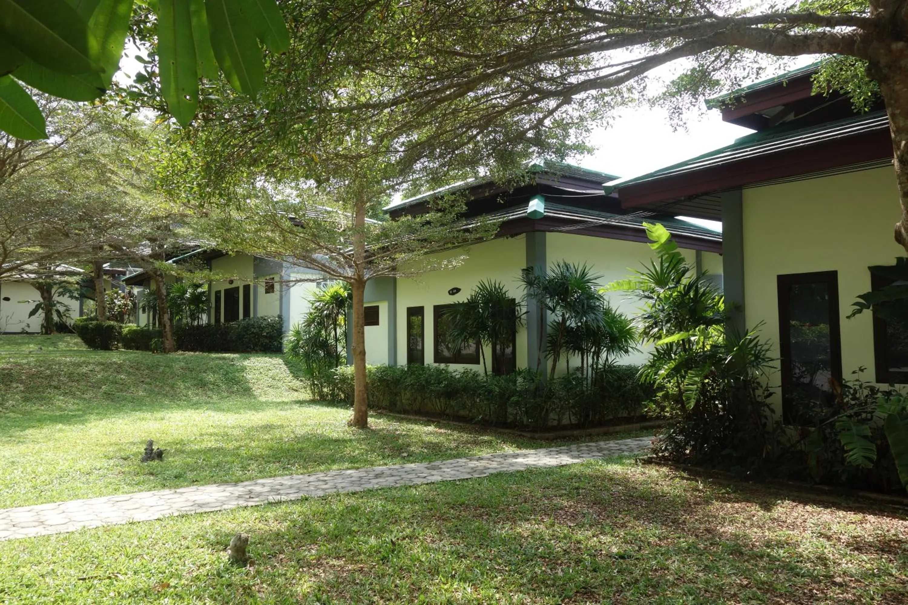 Facade/entrance in Khaolak Hillside Villa