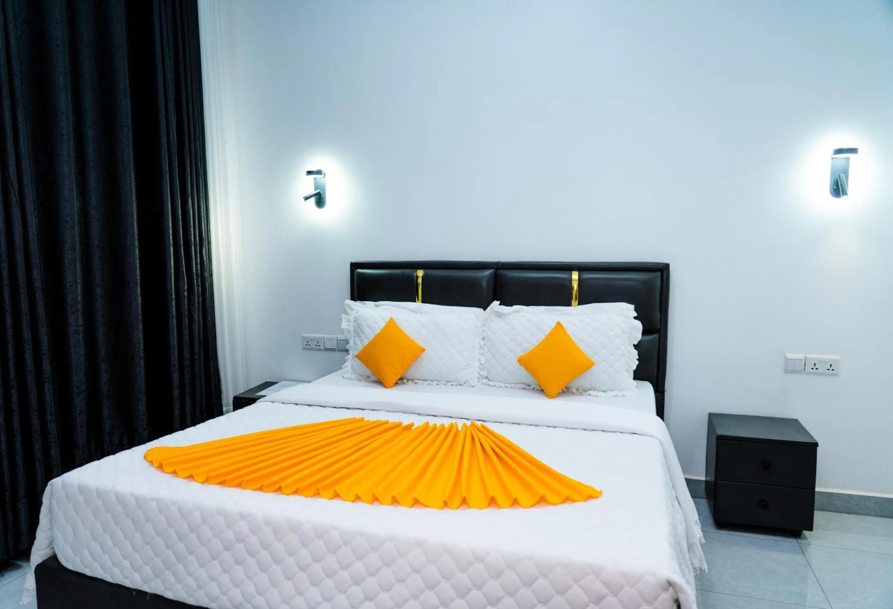 Bed in Martin Aviator Hotel