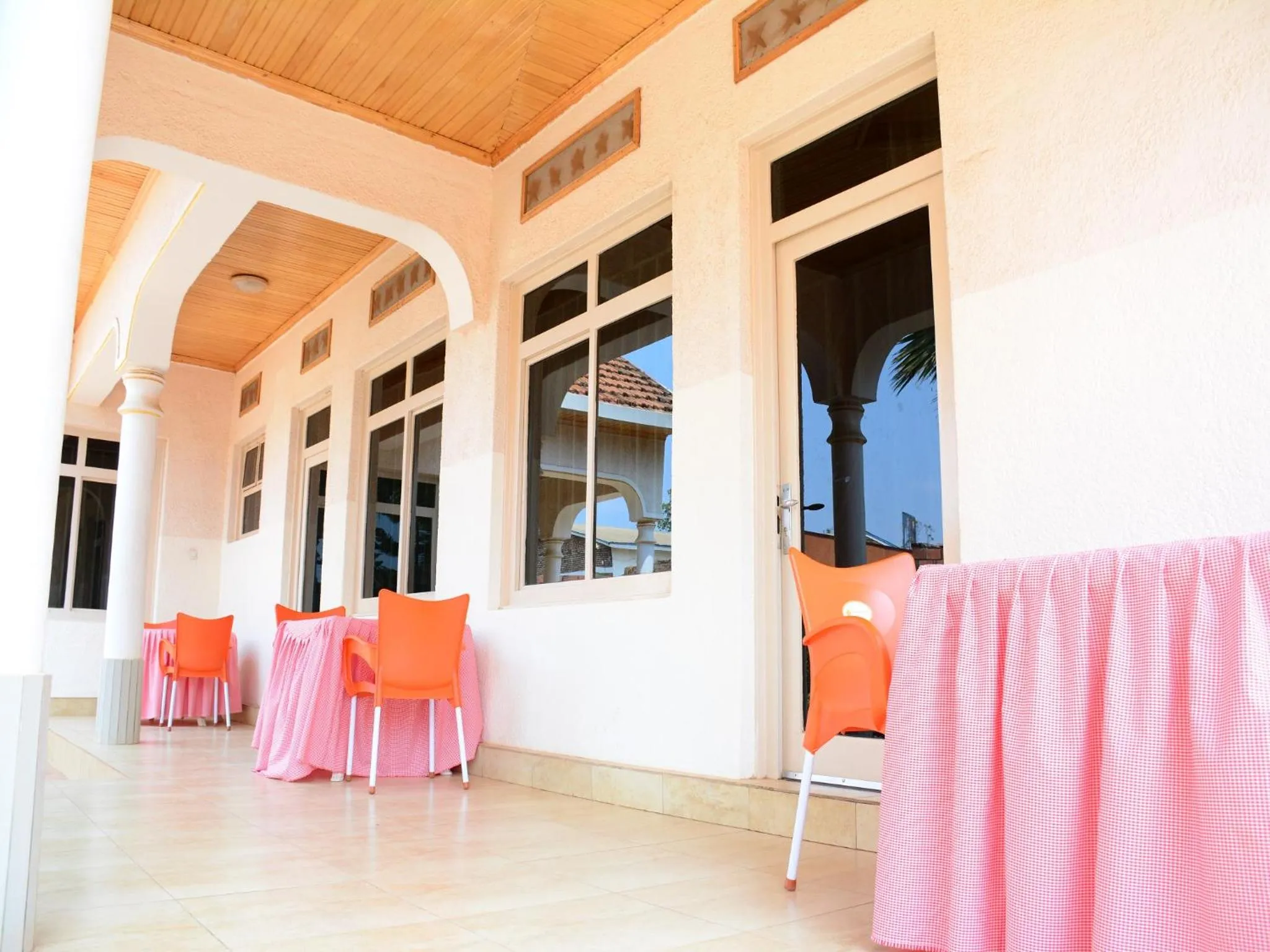 Day in Martin Aviator Hotel