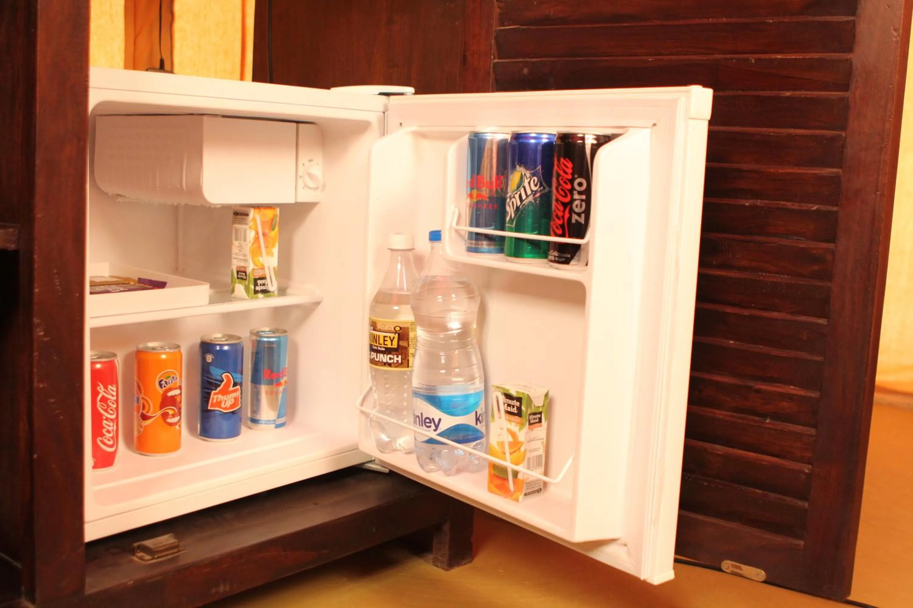 Food and drinks in Serena Beach Resort