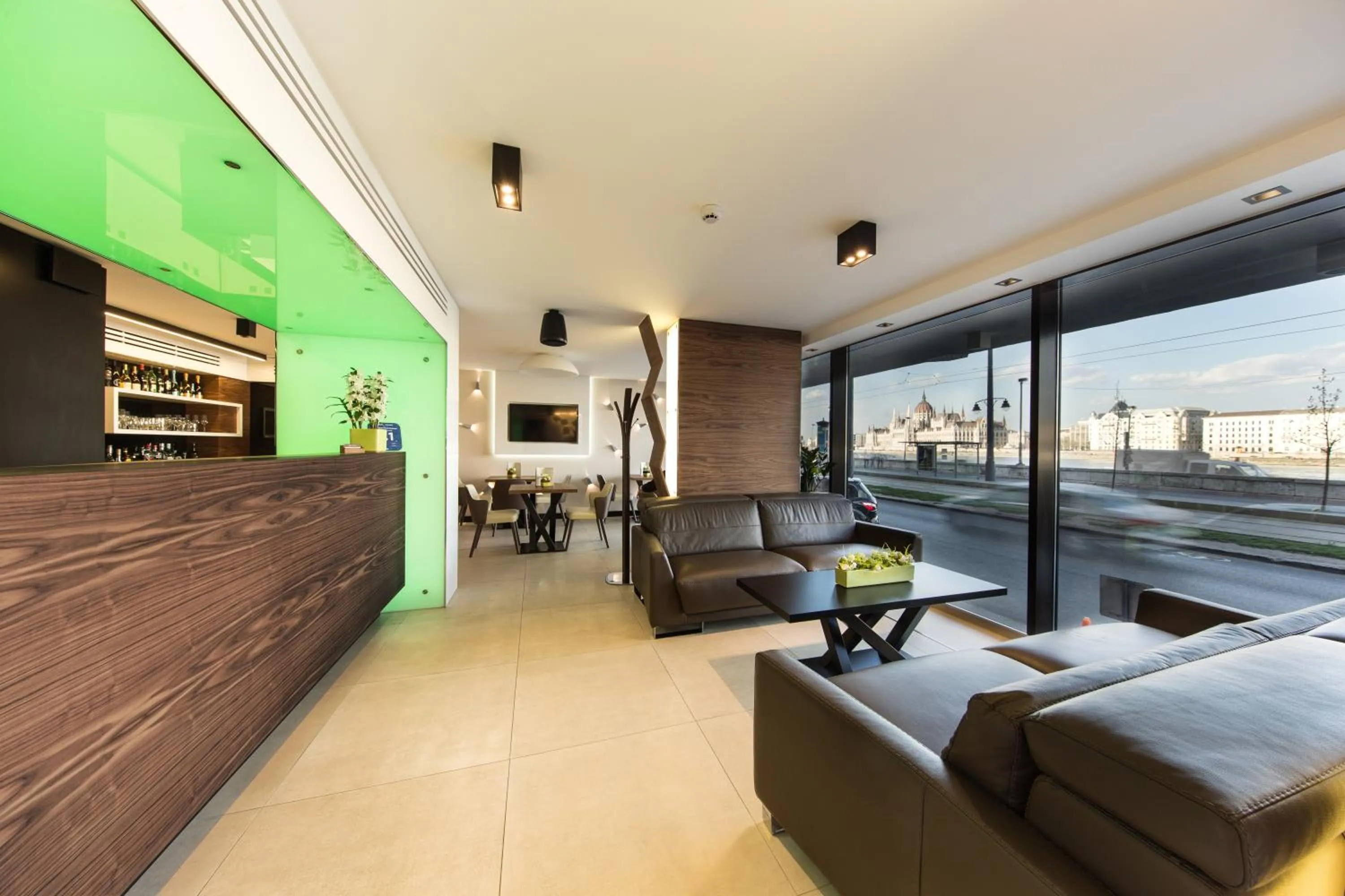 Lobby or reception in Budget Hotel Victoria