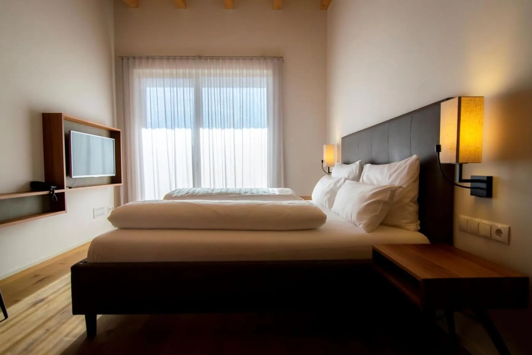 Bed in Brühl Suites&Residence