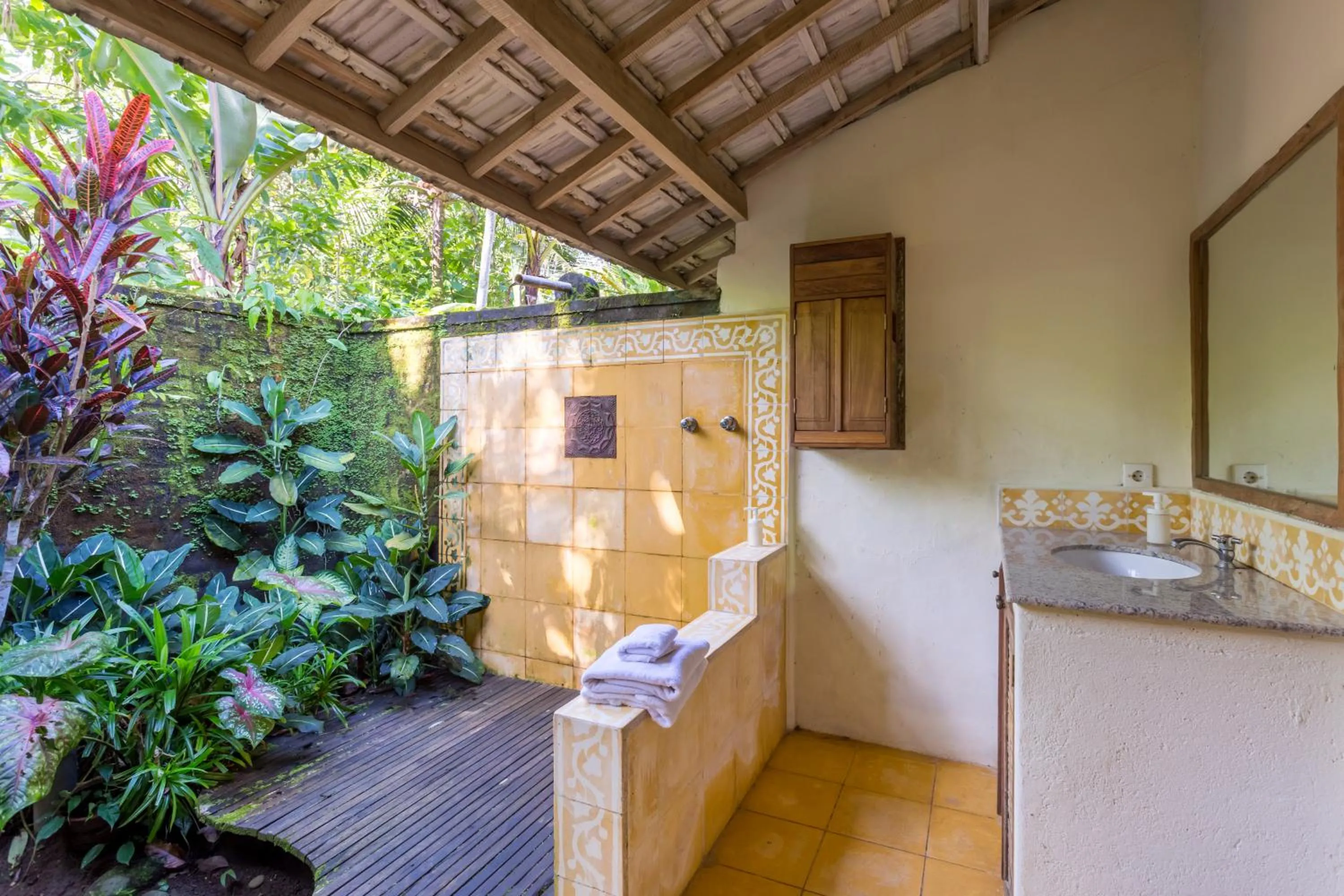 Bathroom in Prana Dewi Mountain Resort