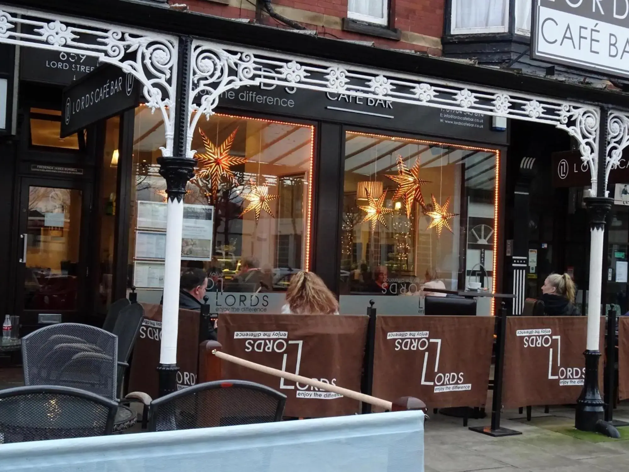 Restaurant/places to eat in Sinclair's Rooms Restaurant/places to eat in Sinclair's Rooms