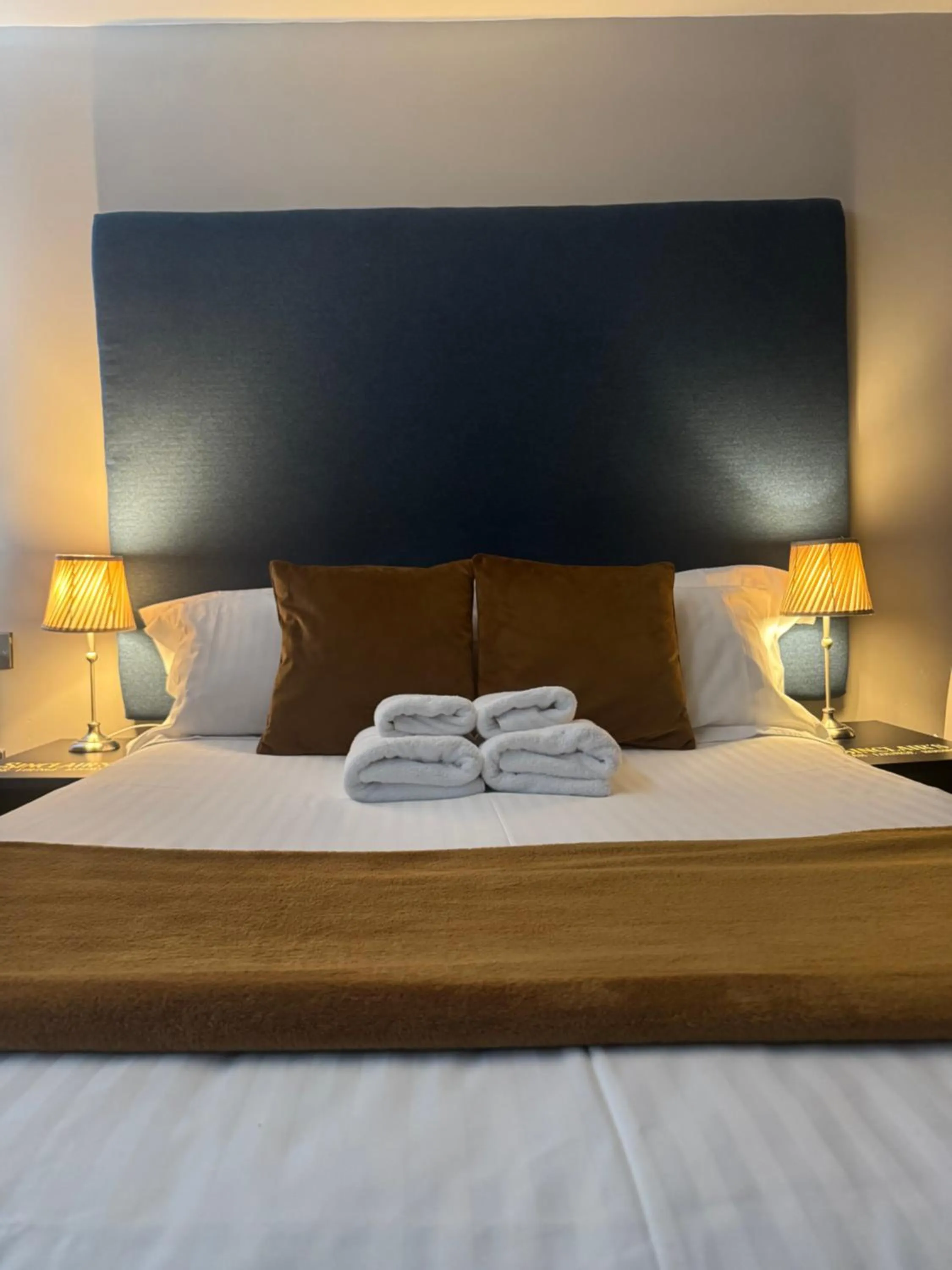 Bedroom, Bed in Sinclair's Rooms