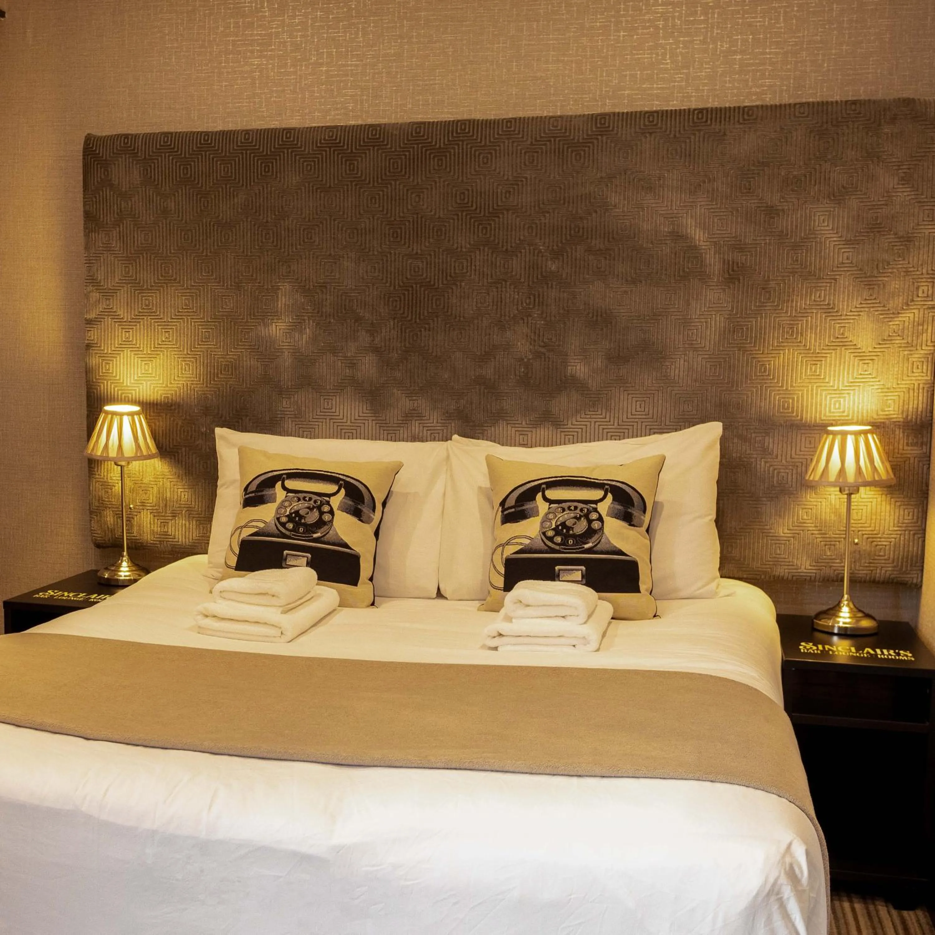 Bedroom, Bed in Sinclair's Rooms