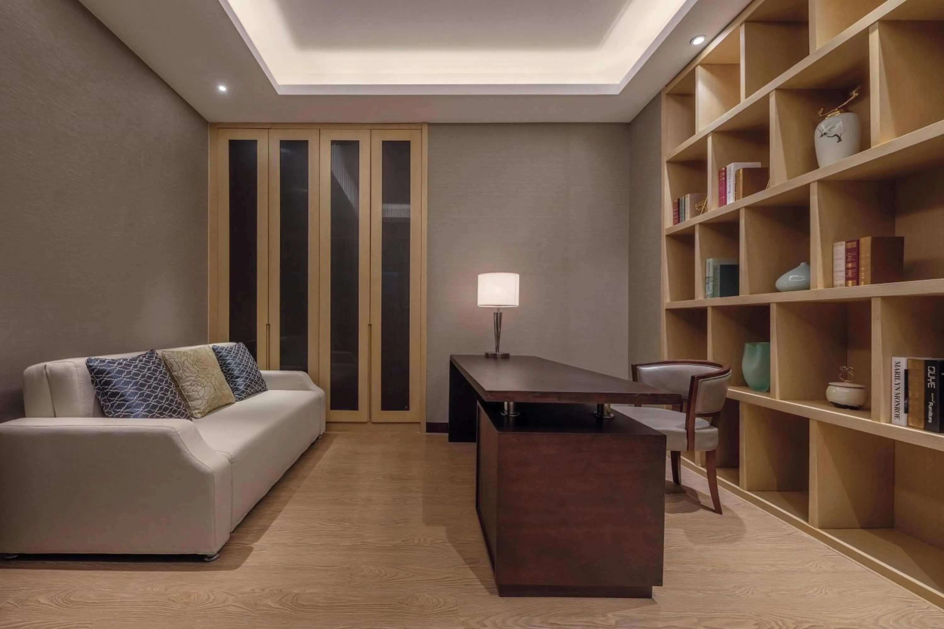 Bedroom in Hilton Haikou