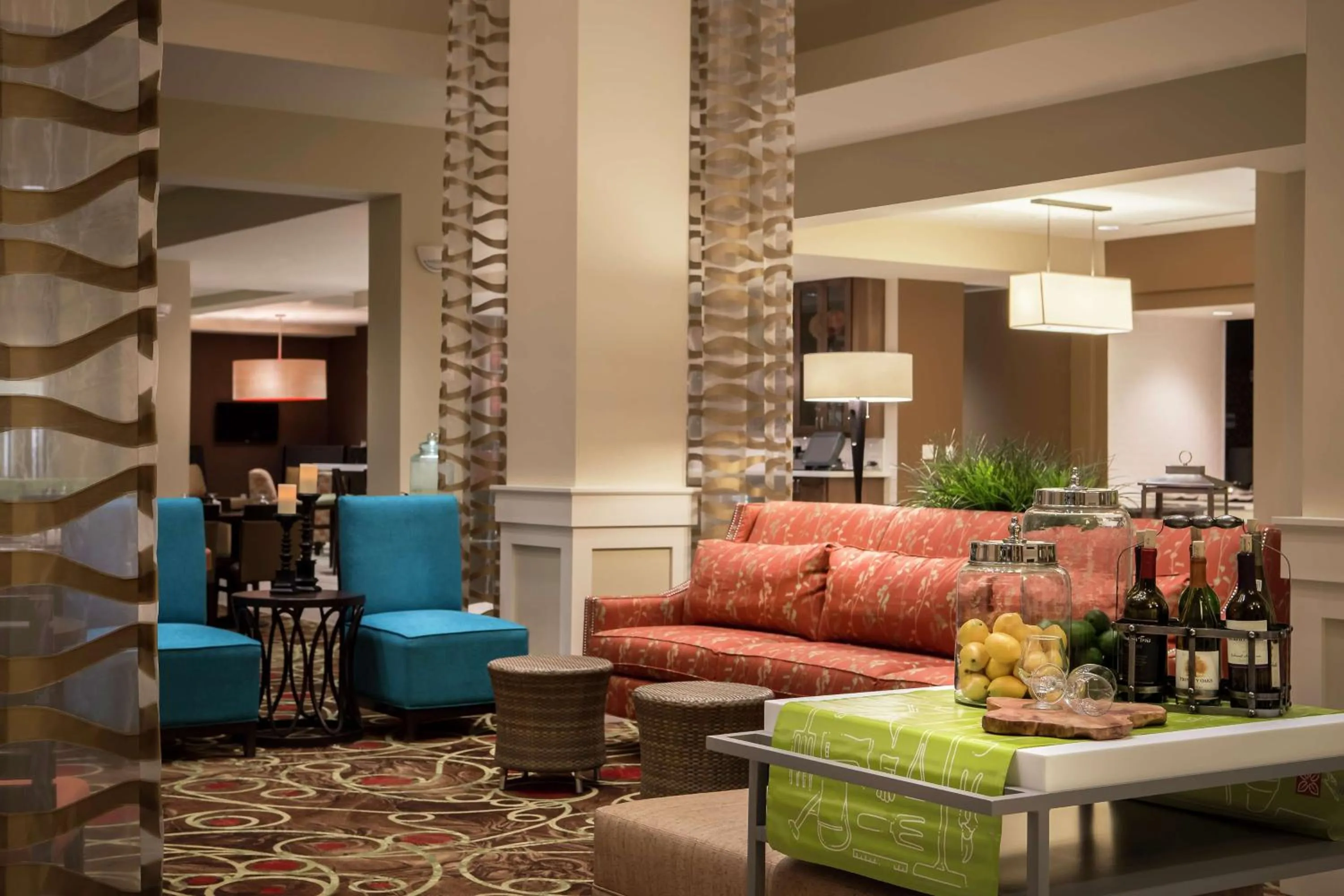 Lobby or reception in Hilton Garden Inn Bettendorf/ Quad Cities