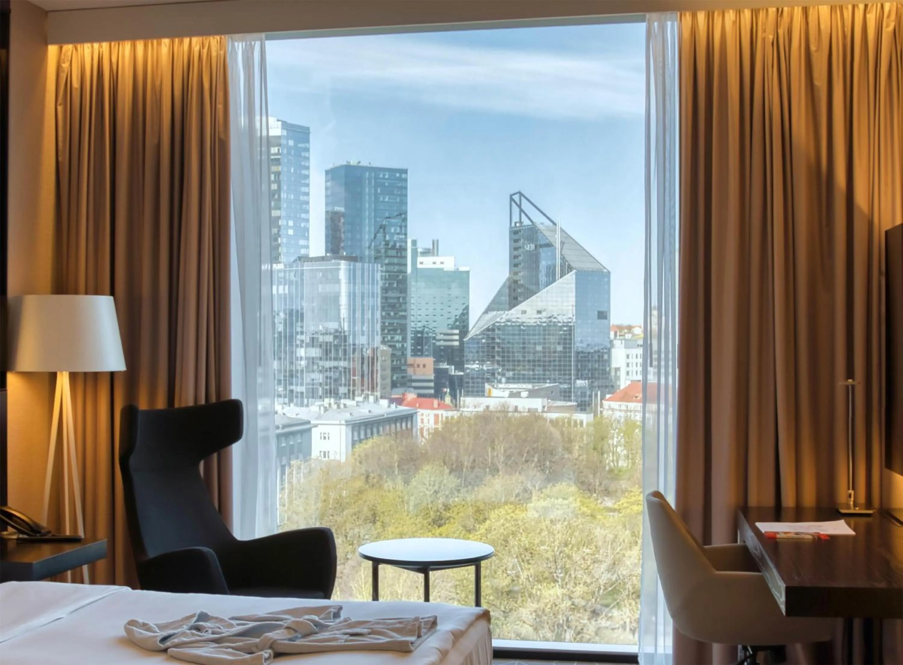 Bedroom, Bed in Hilton Tallinn Park