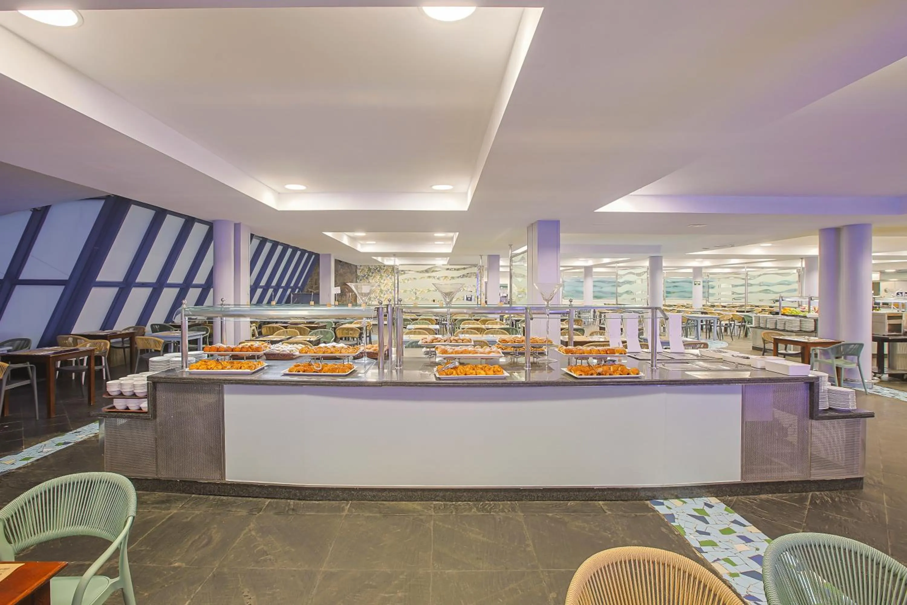 Food in Hotel Moon Dreams Portomagno