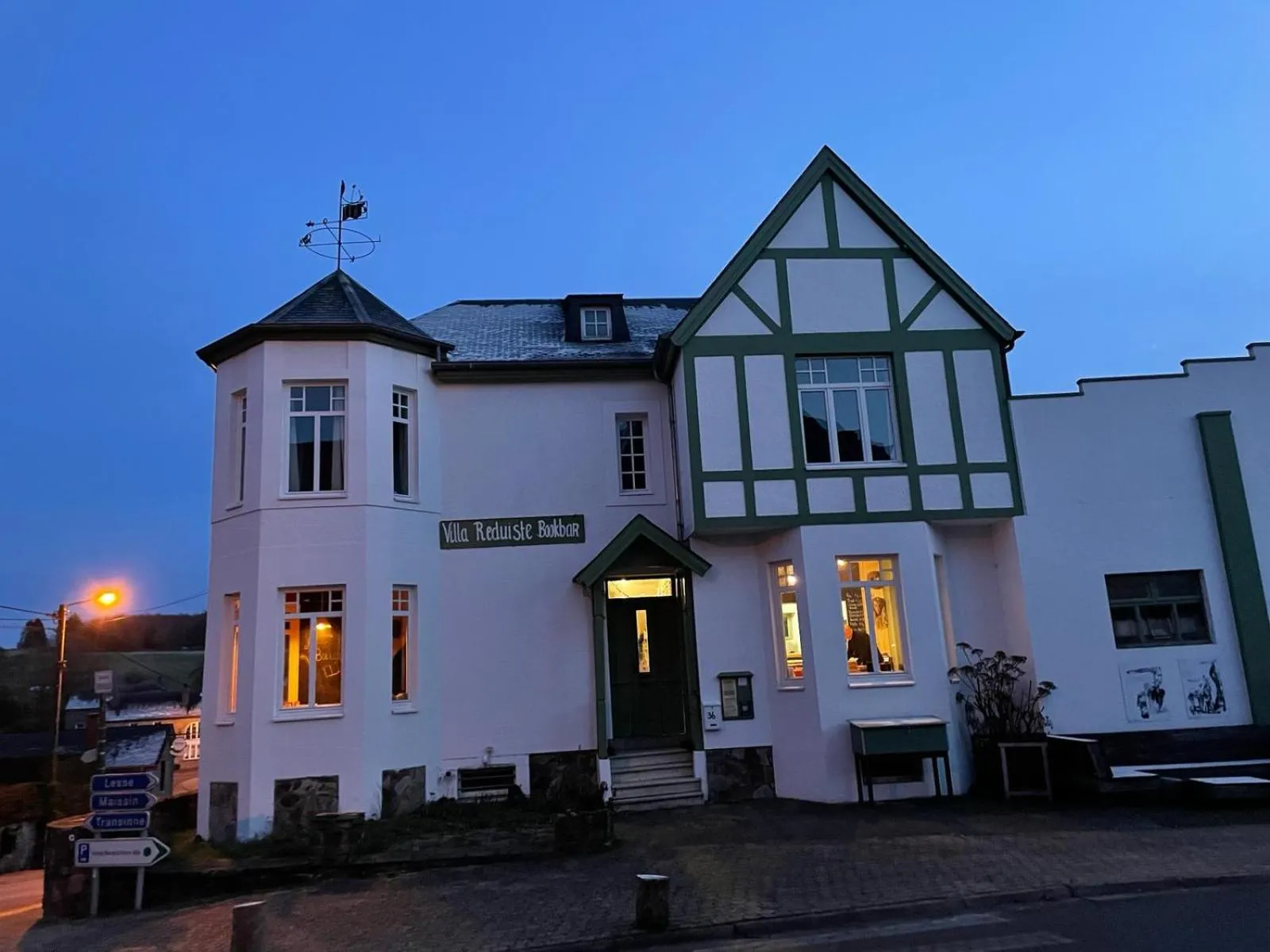 Property building in La Reduiste