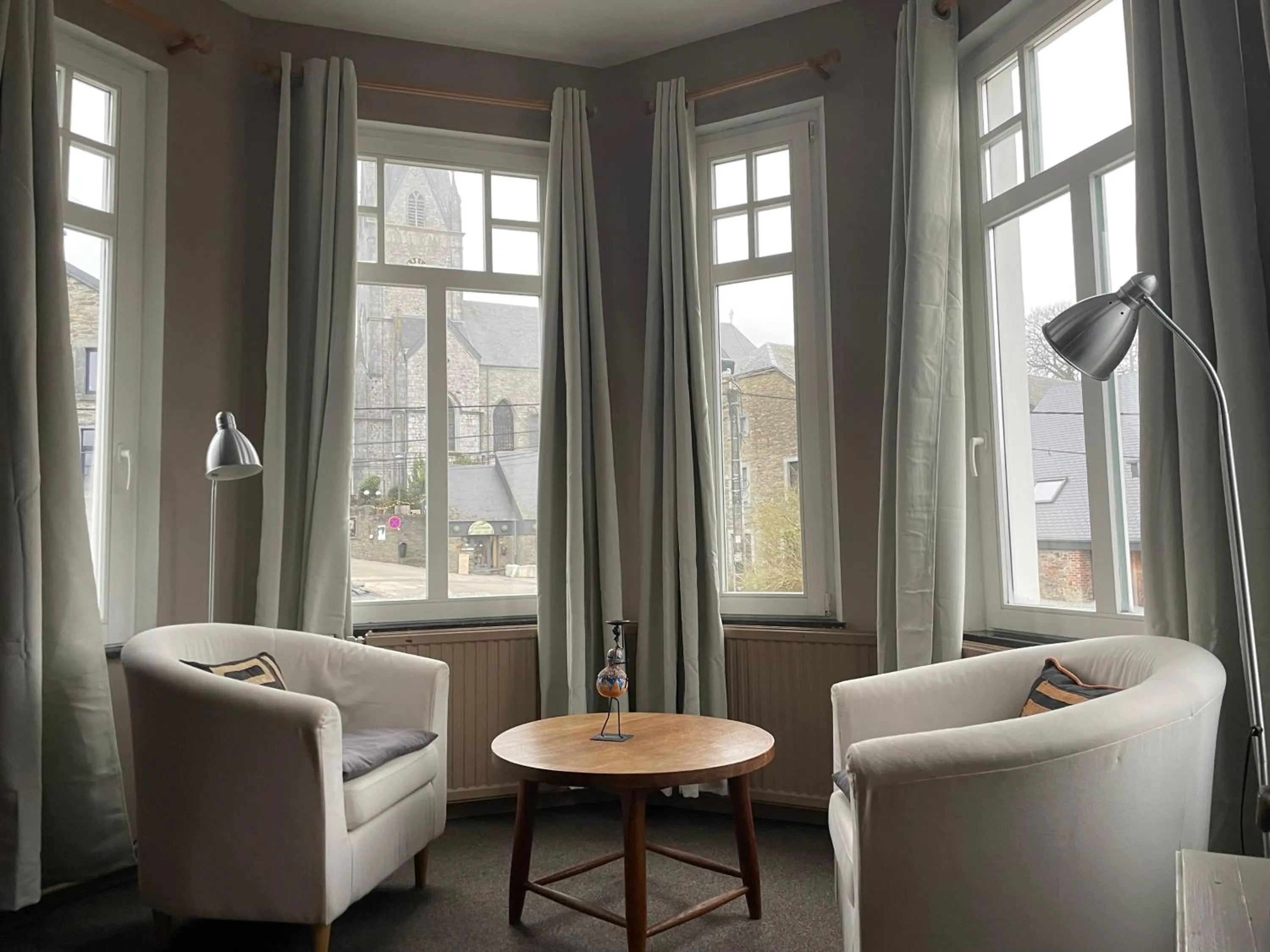 Seating area in La Reduiste