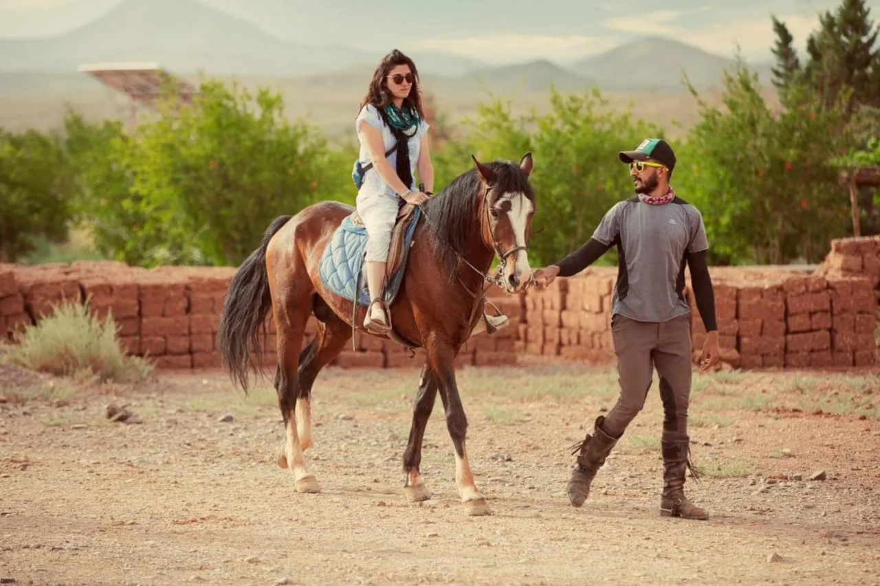 People in Ecolodge l'île de Ouarzazate