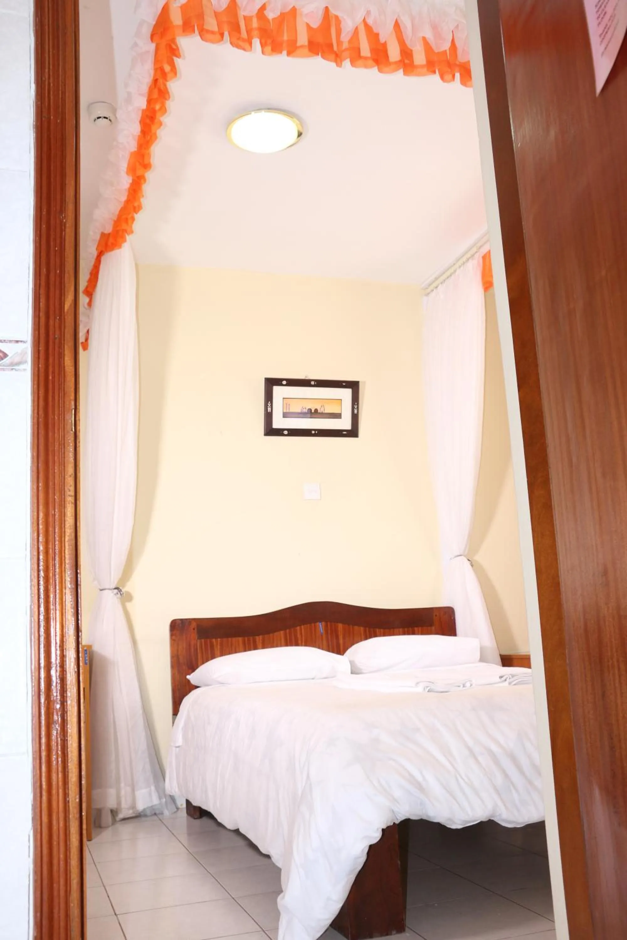 Property building, Bed in Adventist LMS Guest House & Conference Centre