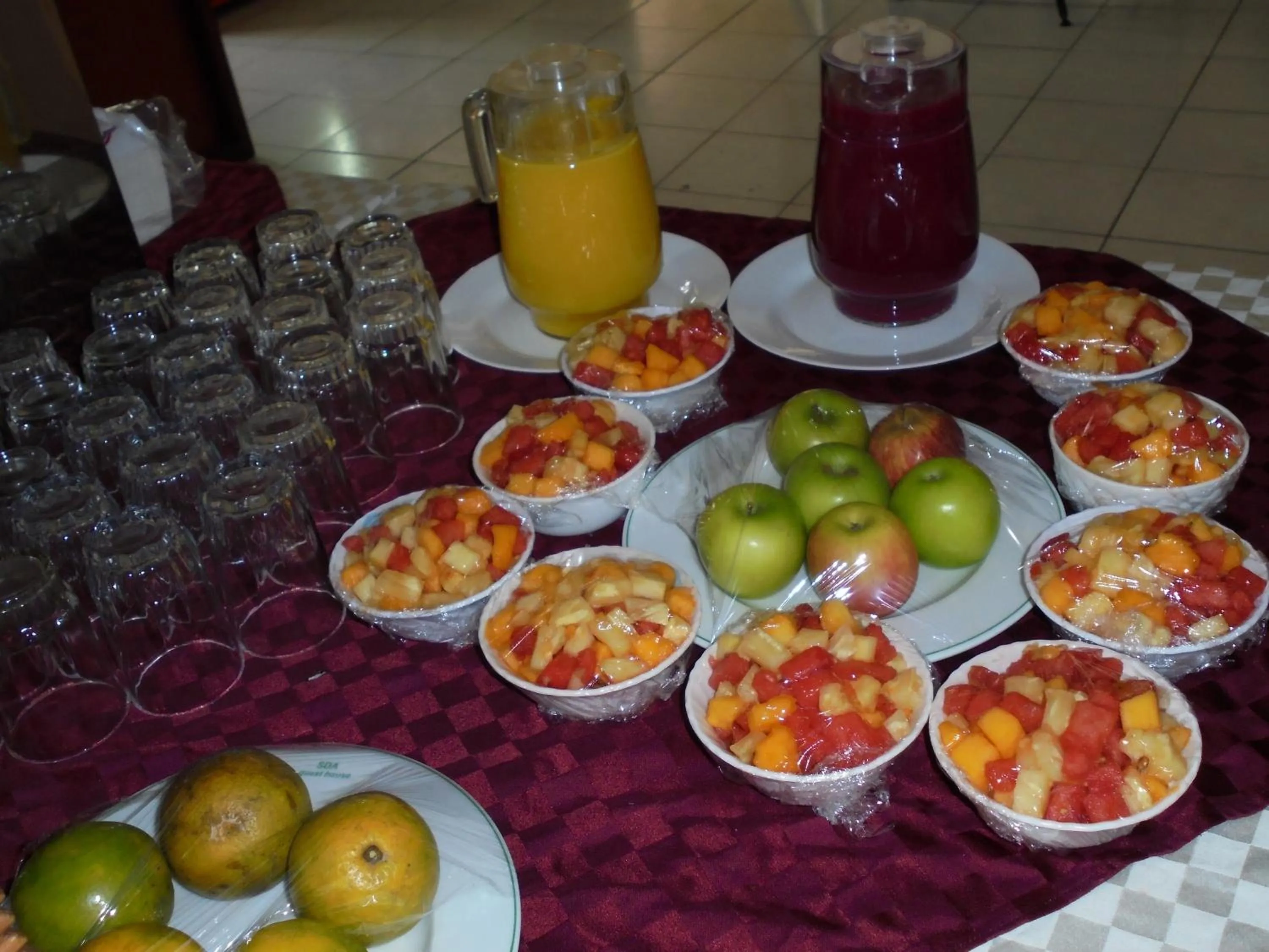 Restaurant/places to eat in Adventist LMS Guest House & Conference Centre