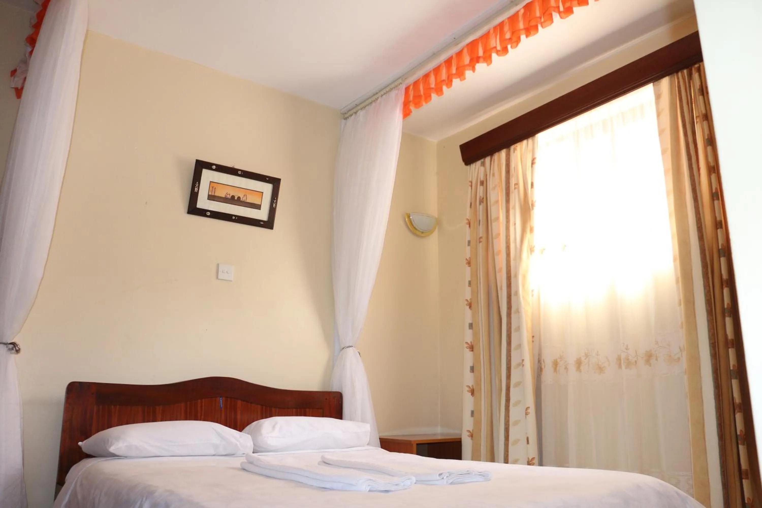 Property building, Bed in Adventist LMS Guest House & Conference Centre