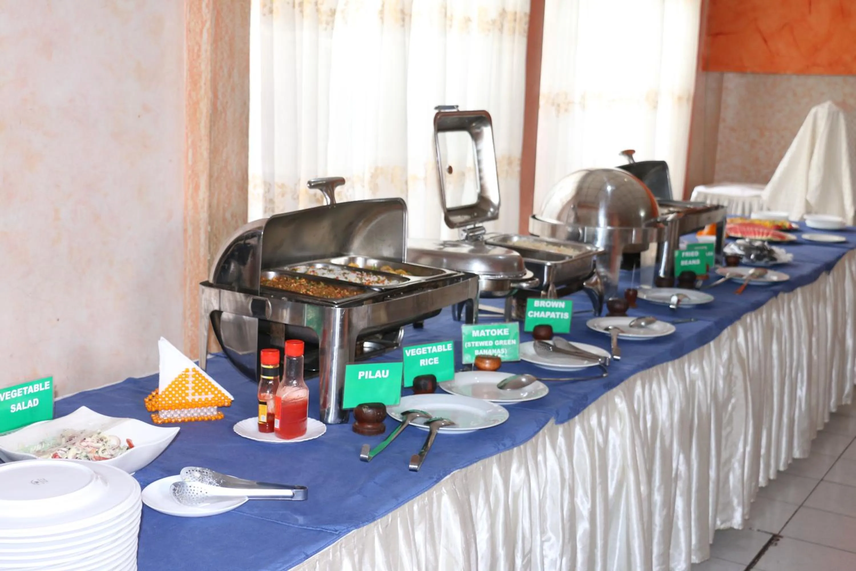 Restaurant/places to eat in Adventist LMS Guest House & Conference Centre