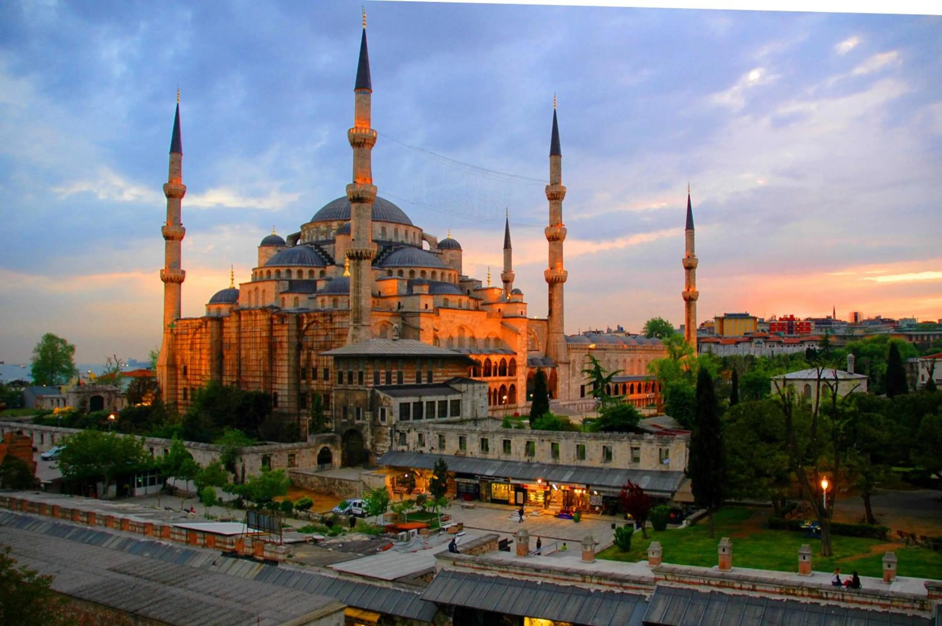 Nearby landmark in Otantik Hotel