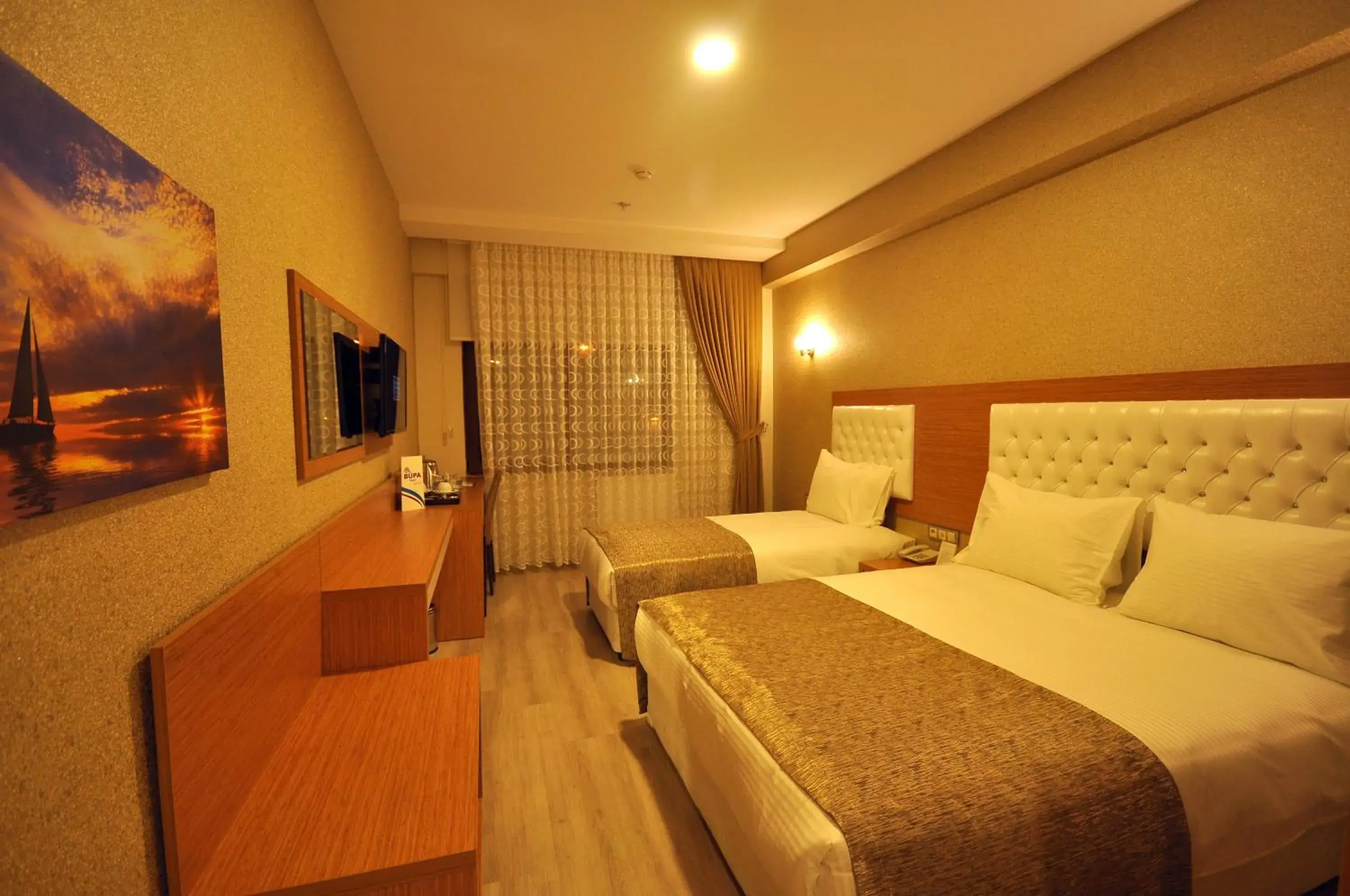 Twin Room - single occupancy in Bupa Hotel Twin Room - single occupancy in Bupa Hotel