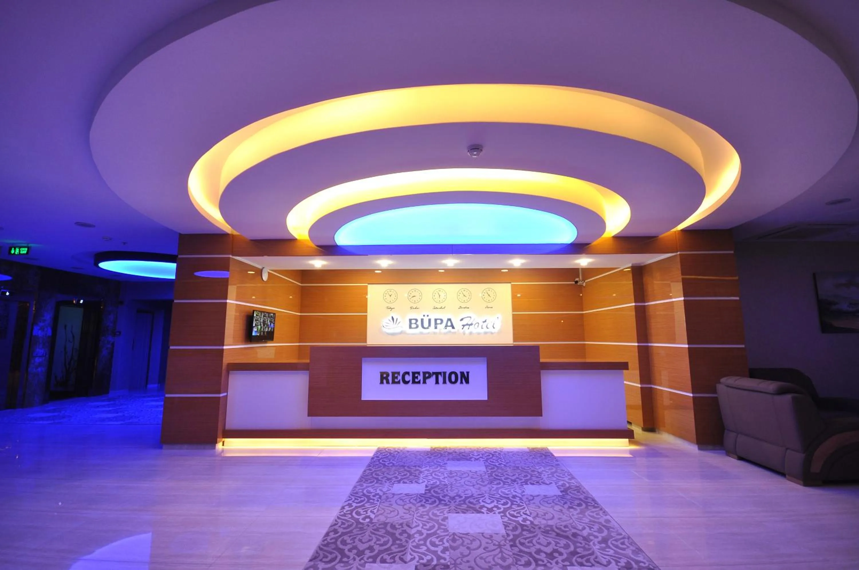 Lobby or reception in Bupa Hotel