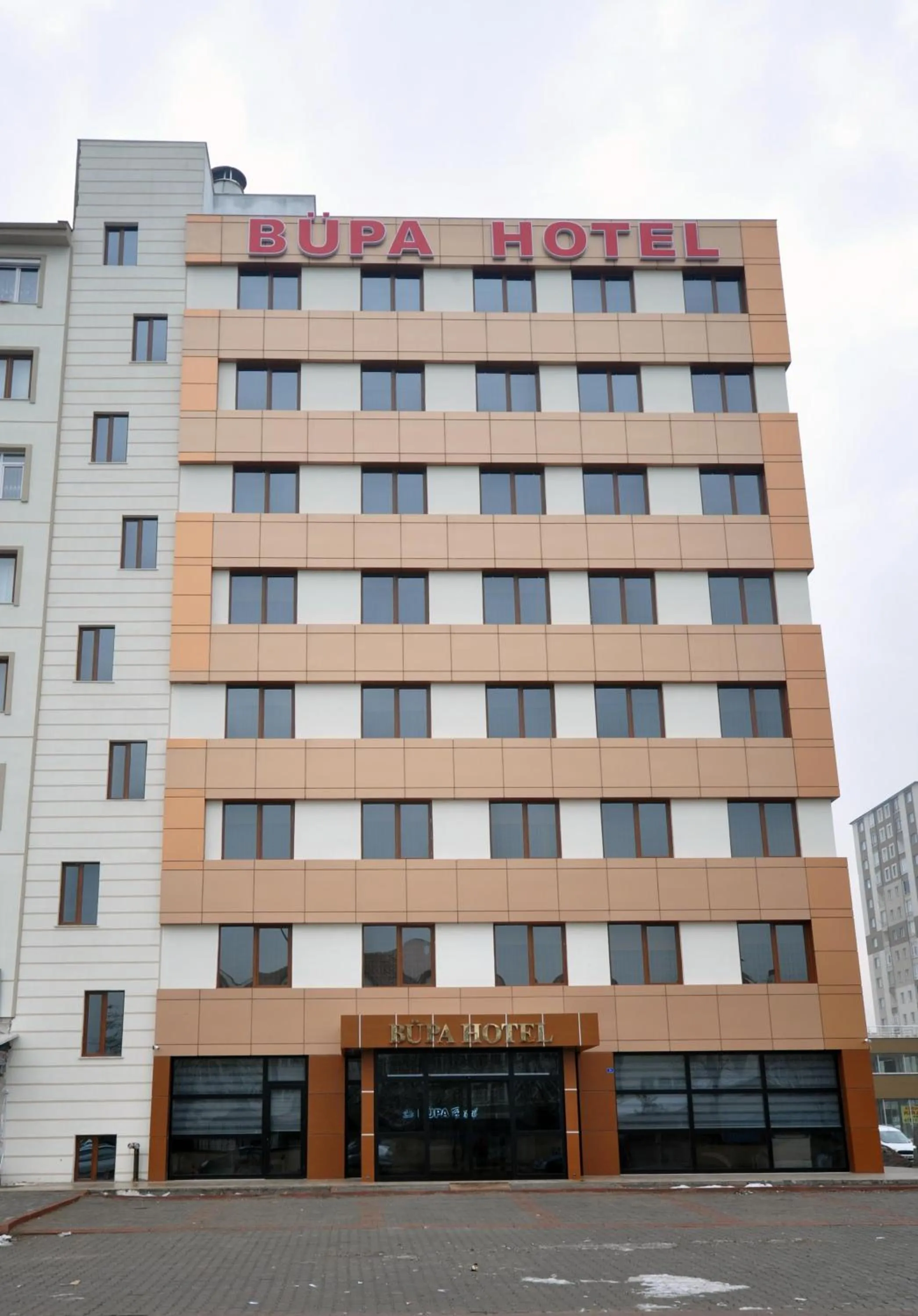 Facade/entrance in Bupa Hotel