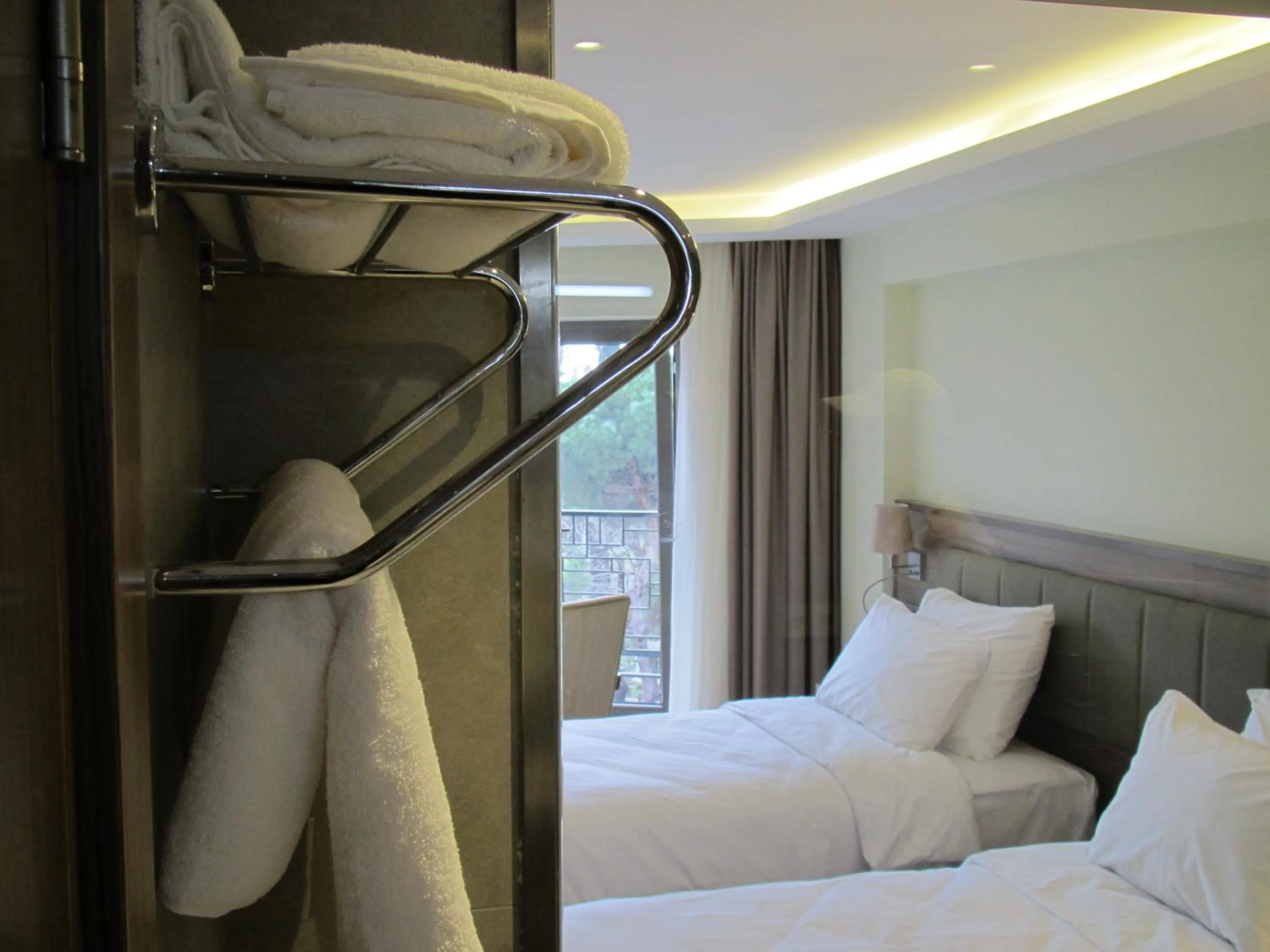 Photo of the whole room, Bed in Numi Hotel