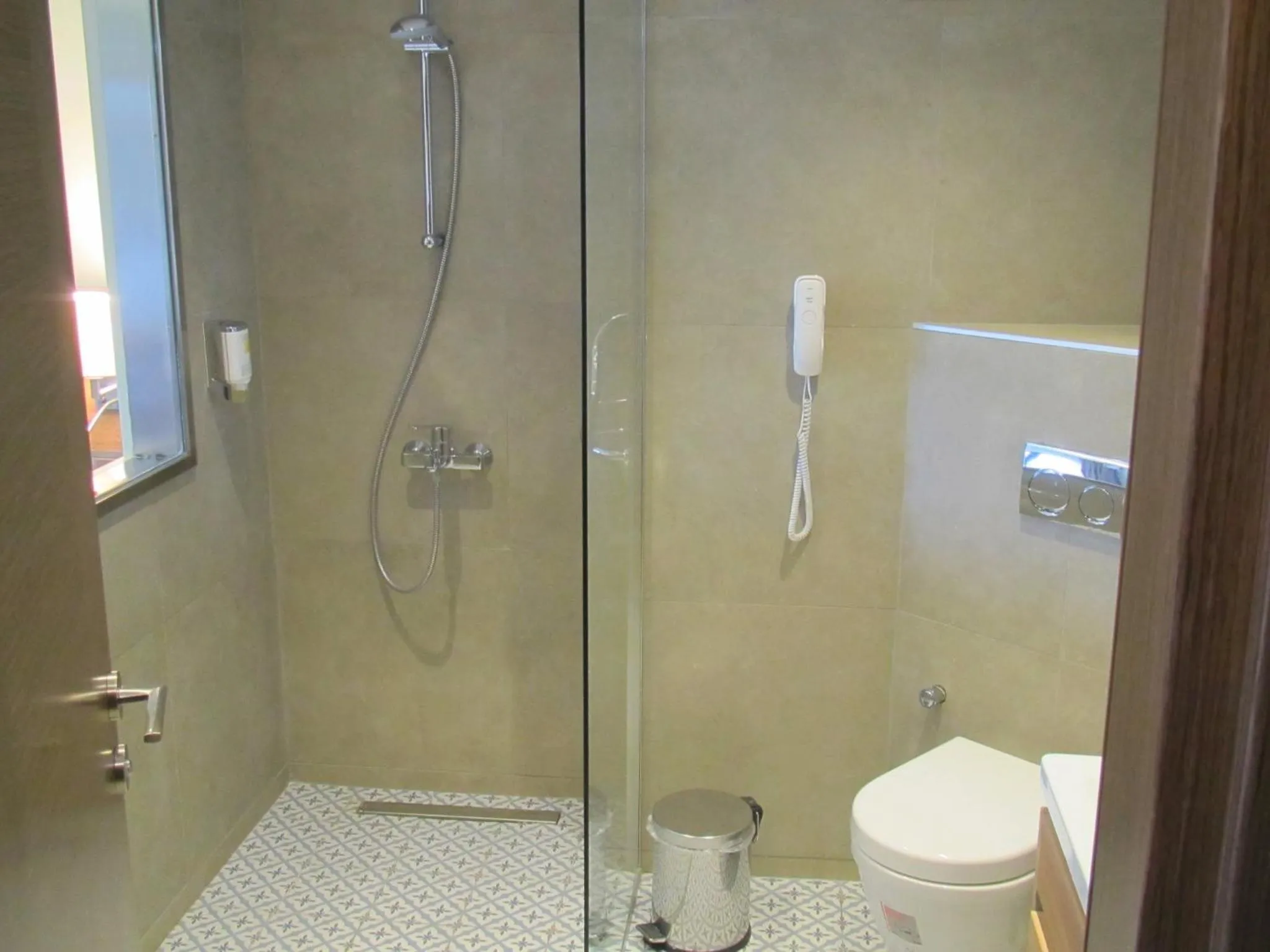 Shower in Numi Hotel