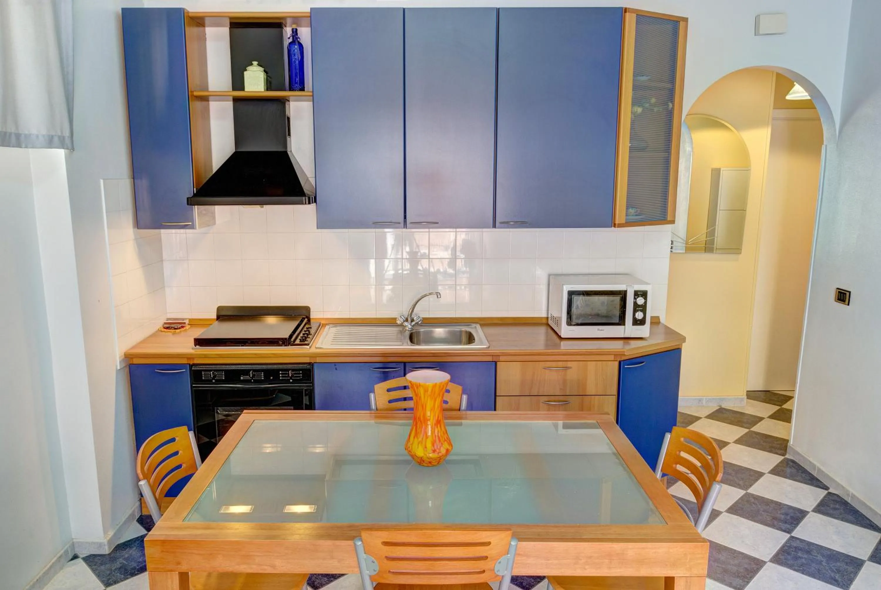 Apartment Tysandros