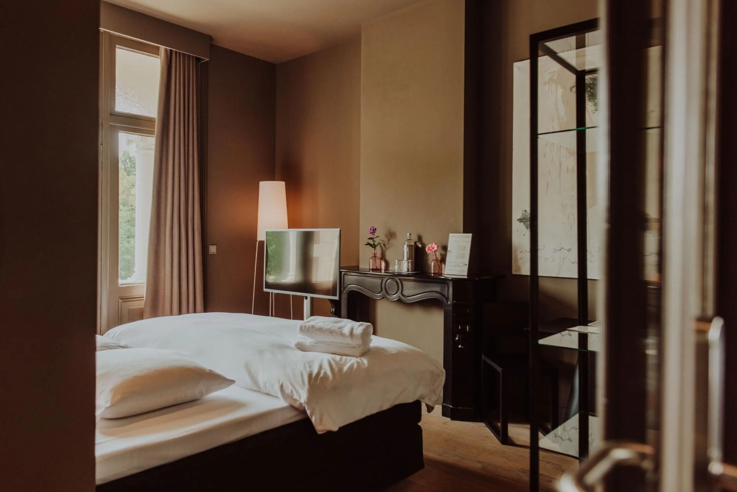 Bed in Boutique Hotel Blue - Quality Lodgings