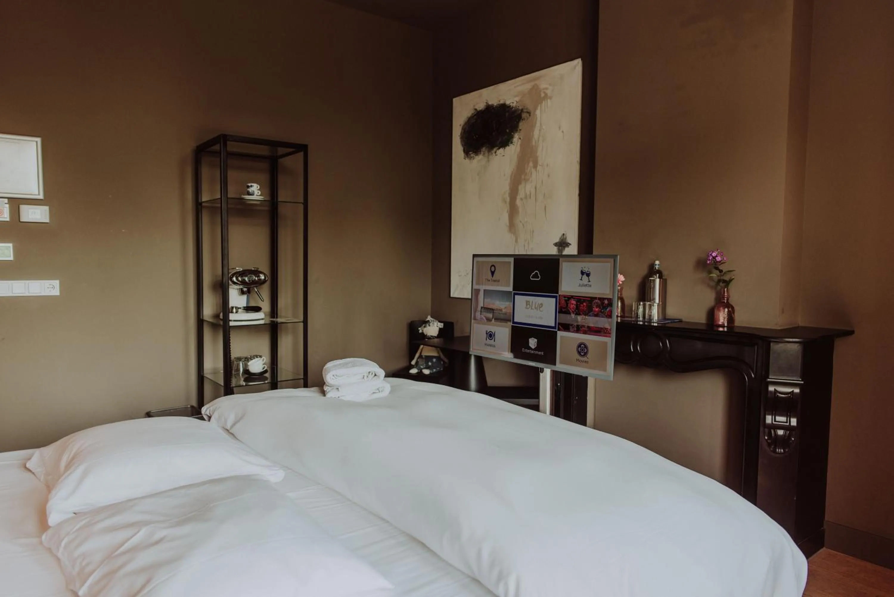 Bed in Boutique Hotel Blue - Quality Lodgings