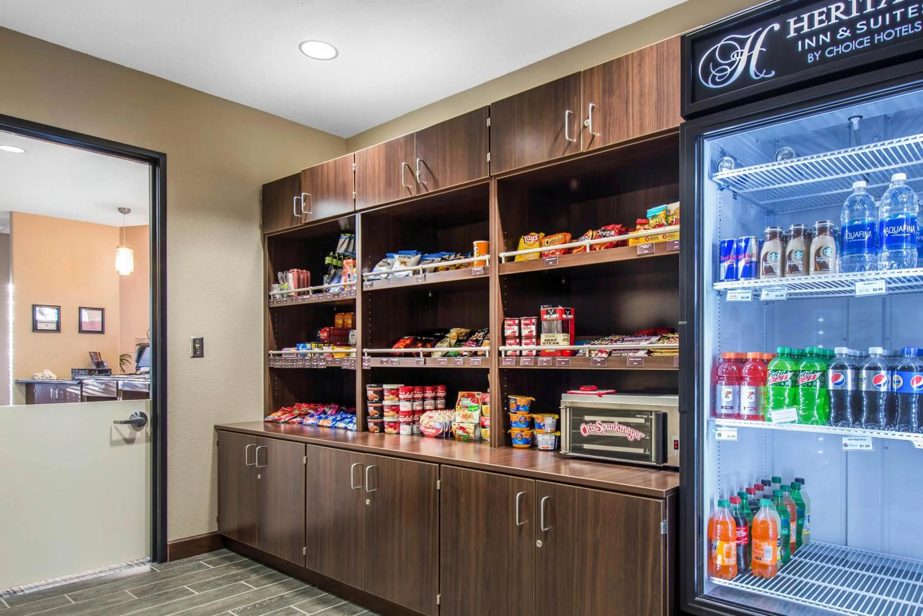 On-site shops, Supermarket/Shops in The Heritage Inn & Suites, Ascend Hotel Collection